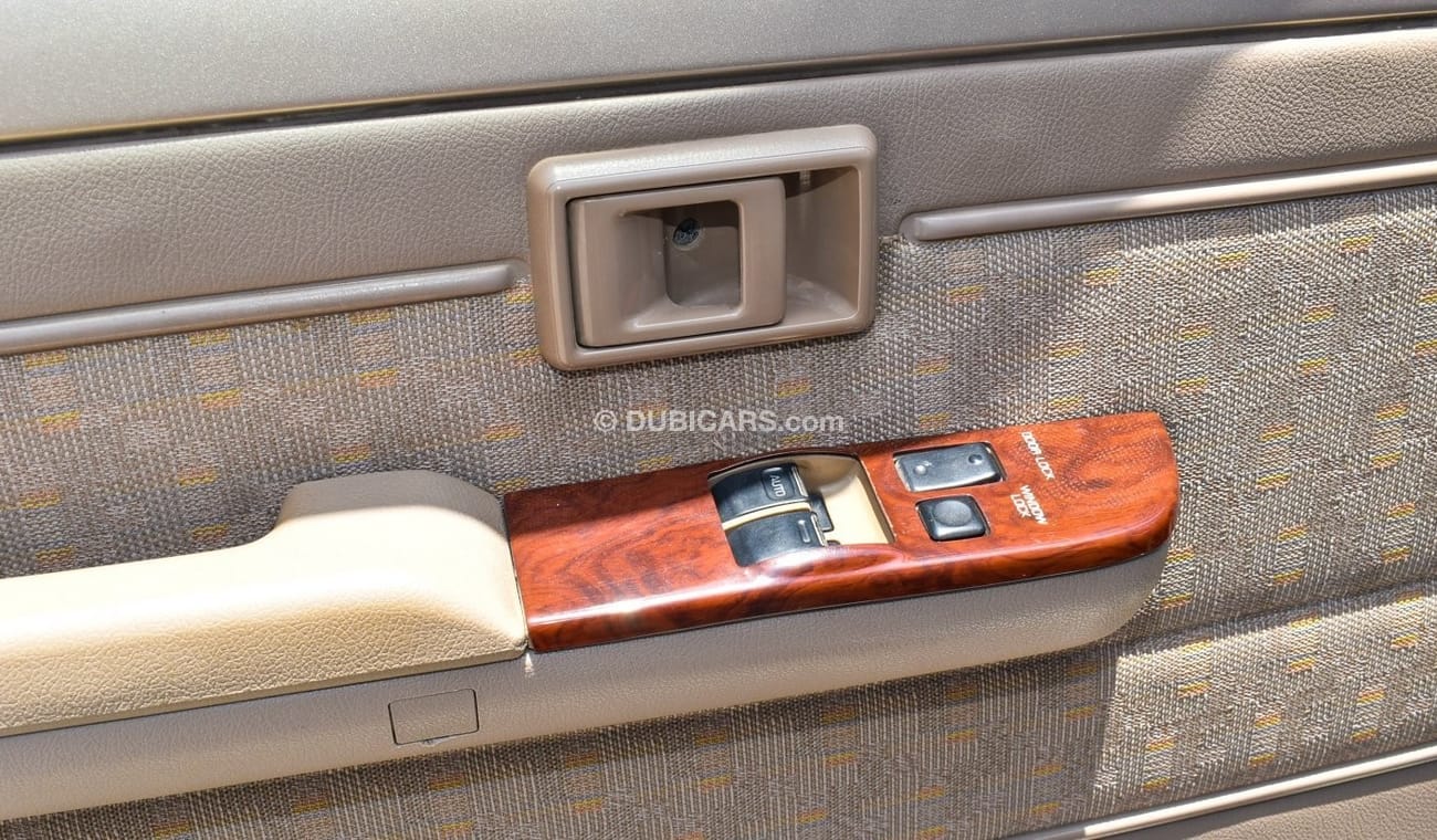 Toyota Land Cruiser Pick Up