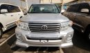 Toyota Land Cruiser GXR V6