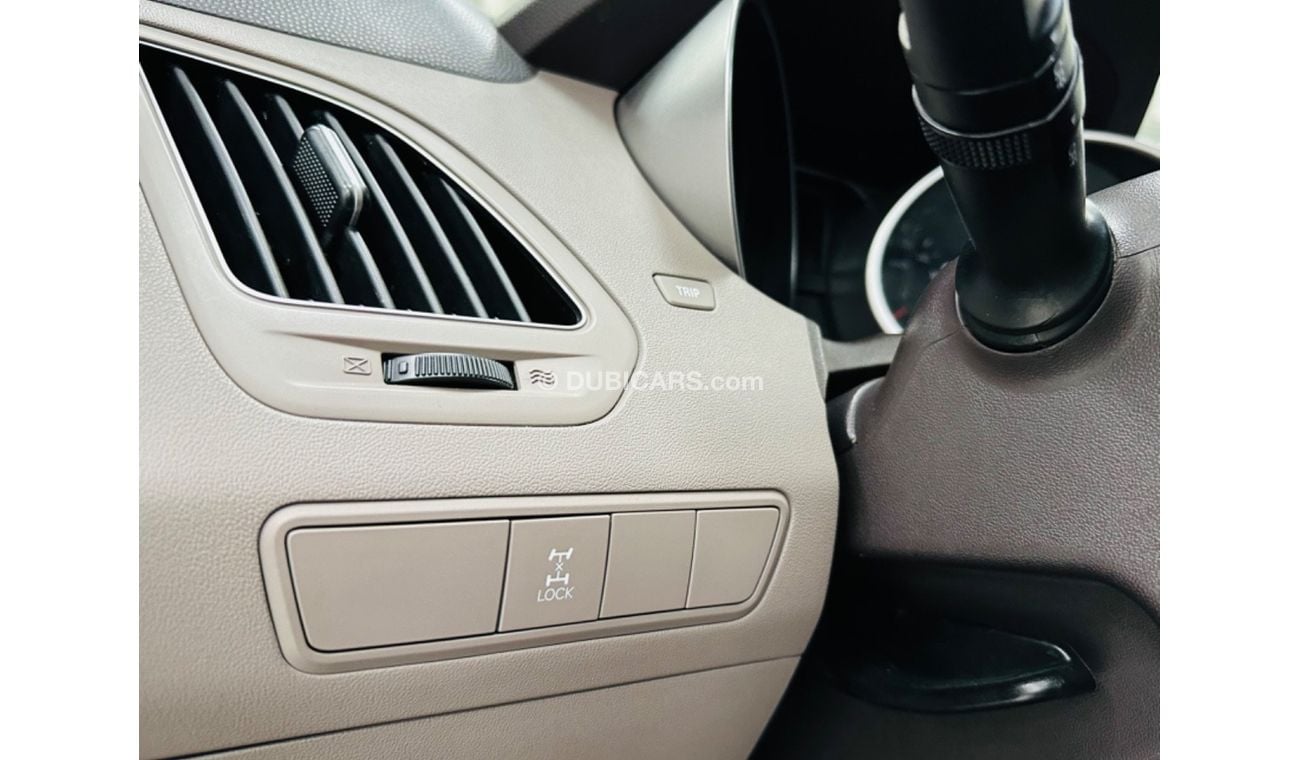 هيونداي توسون GCC .. Good condition .. 4Cyl .. GL .. 2,0 L