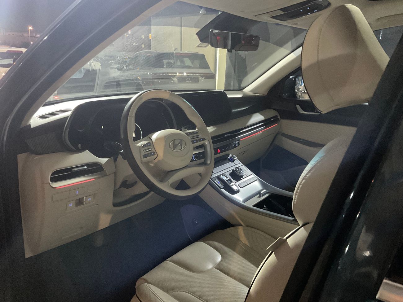 Hyundai Palisade Premium (8 Seater) | Guaranteed Warranty | 0 Down Payment