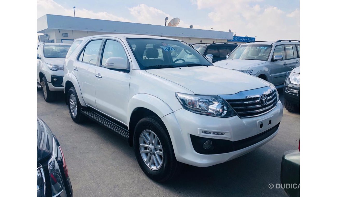 Toyota Fortuner E.XR