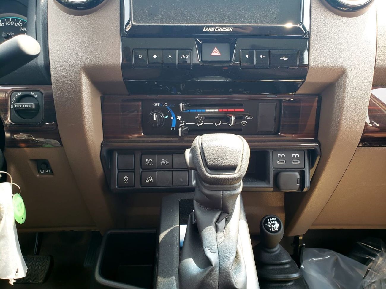 Toyota Land Cruiser Pick Up