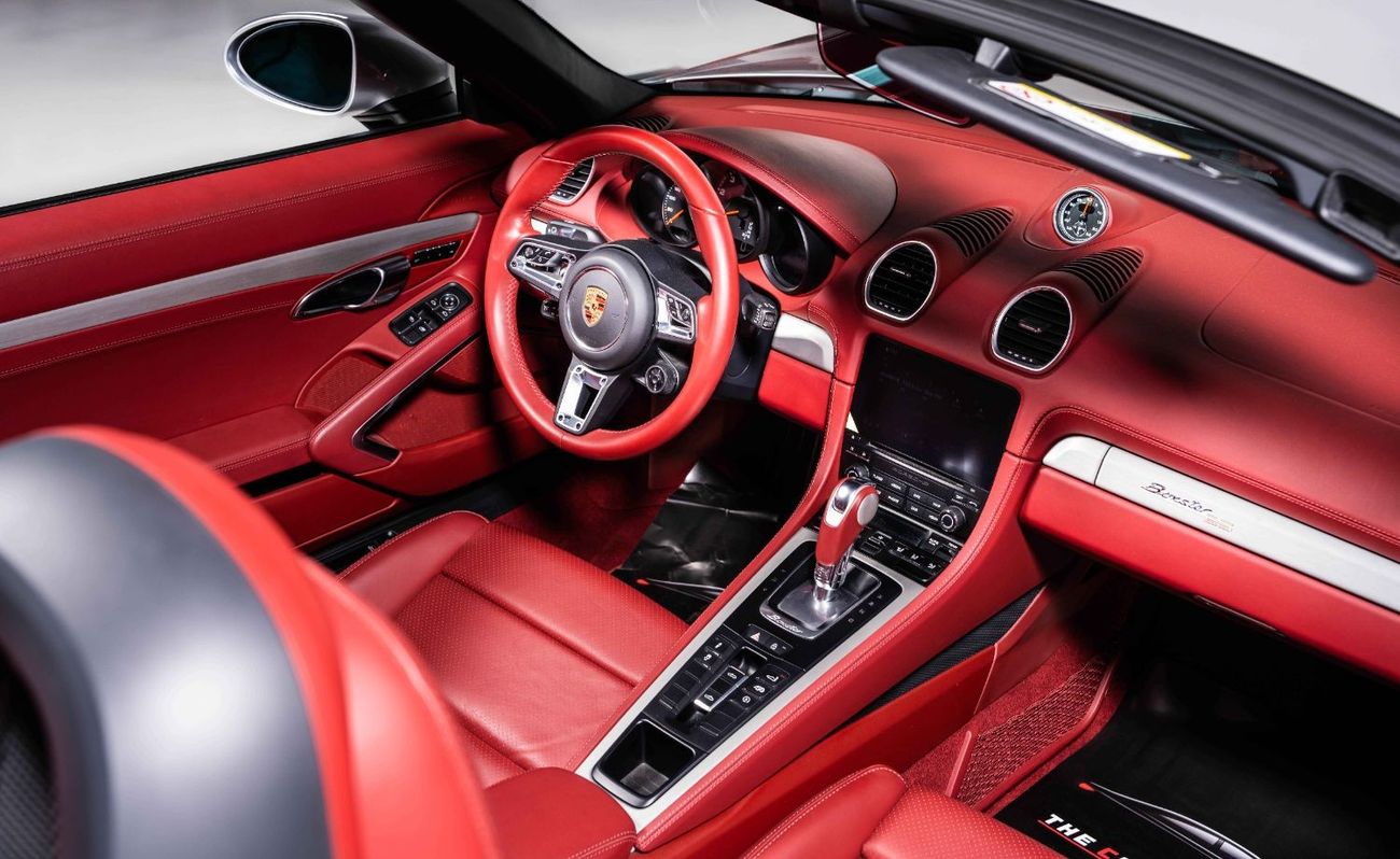 Porsche 718 Boxster 2022-PORSCHE BOXSTER-25 YEARS ANNIVERSARY EDITION-GCC-SPECIAL CAR-AL NABOODA WARRANTY TILL 2026