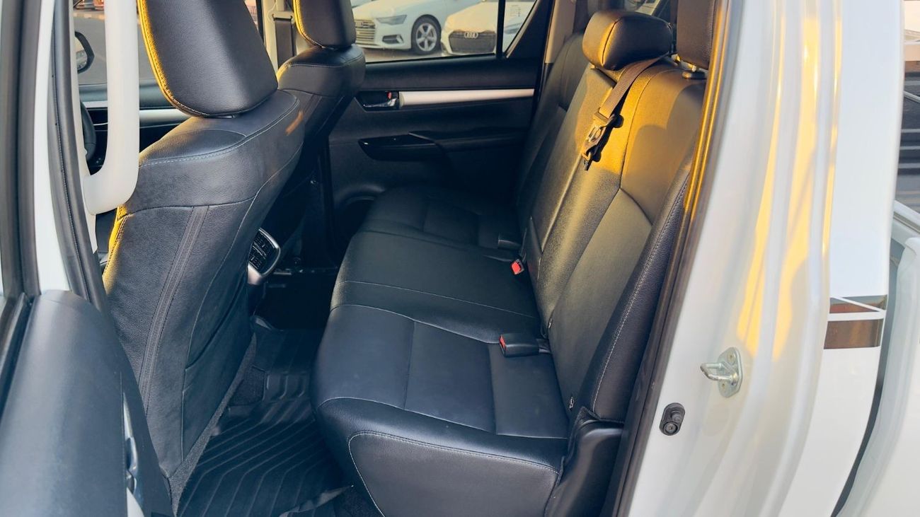 Toyota Hilux DOUBLE CABIN | 2022 | RHD | 2.8L DIESEL | 360° VIEW CAMERA | AT