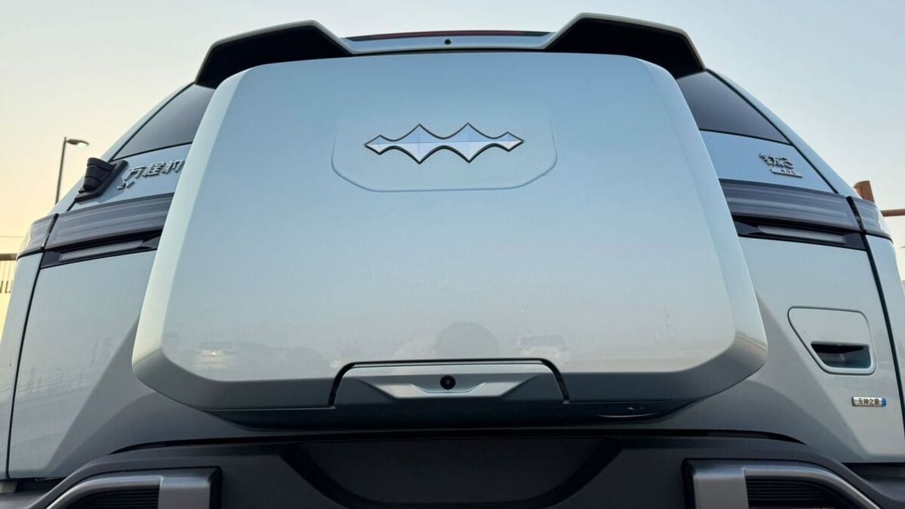 بي واي دي ليوبارد تيتانيوم 3 BYD Leopard 03 Ultra