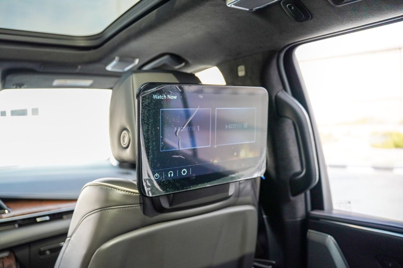 كاديلاك إسكالاد Premium Luxury Platinum 6.2L AWD