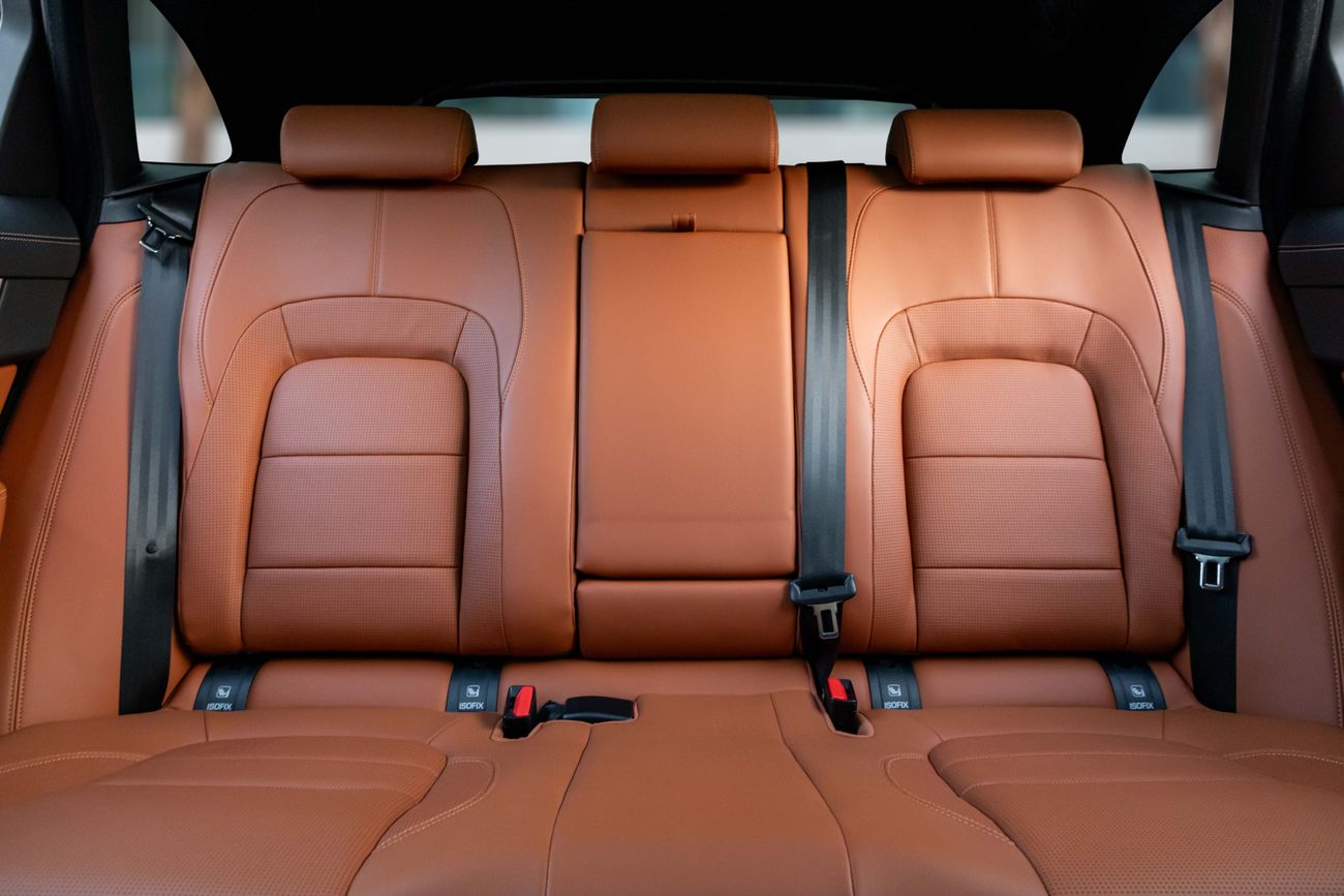 جاكوار F بيس F-Pace SE P250 | 3,134 P.M | 0% Downpayment | Perfect Condition!