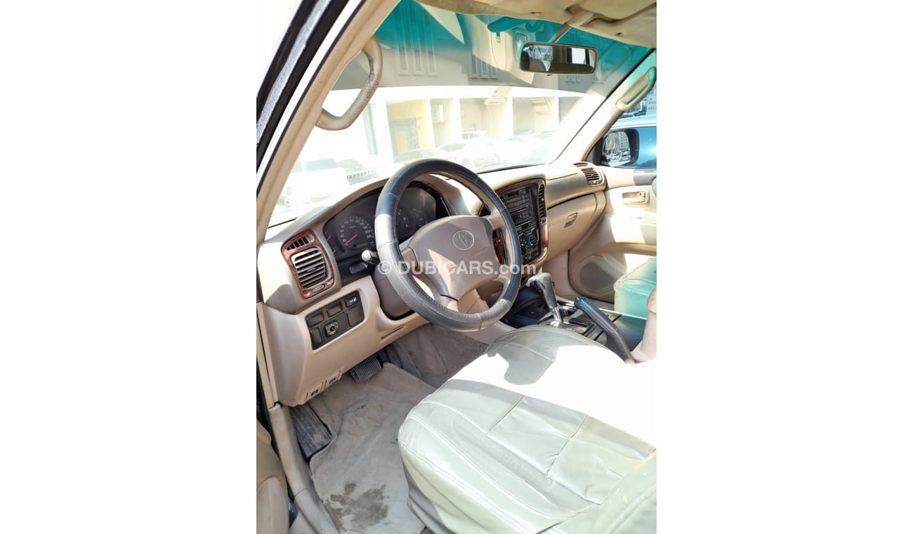 Toyota Land Cruiser Toyota Land Cruiser 2000 GXR 6 cylinder perfect condition