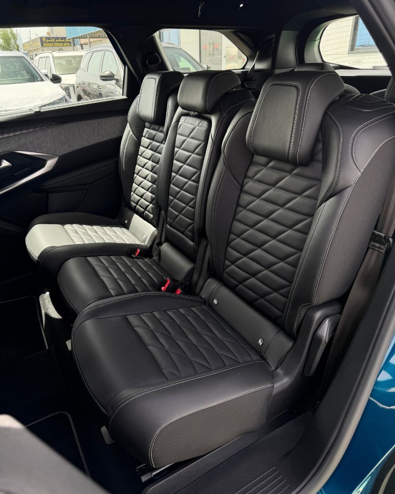Peugeot 5008 NEW PEUGEOT 5008 GT - 1.6T - (2025 MODEL) GCC specs