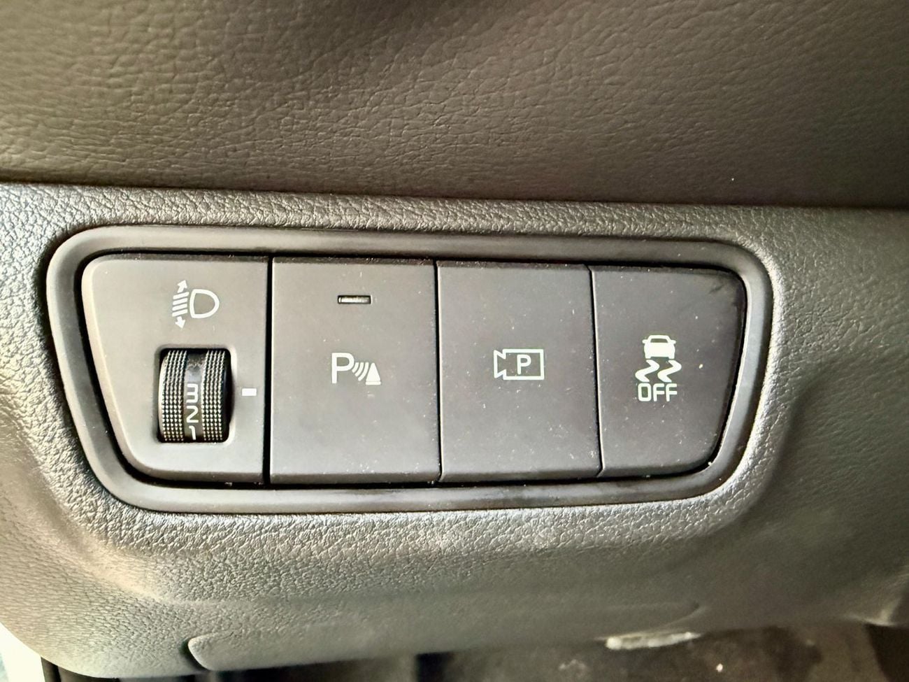 Kia K3 Kia K3 1.5 MiD 2025