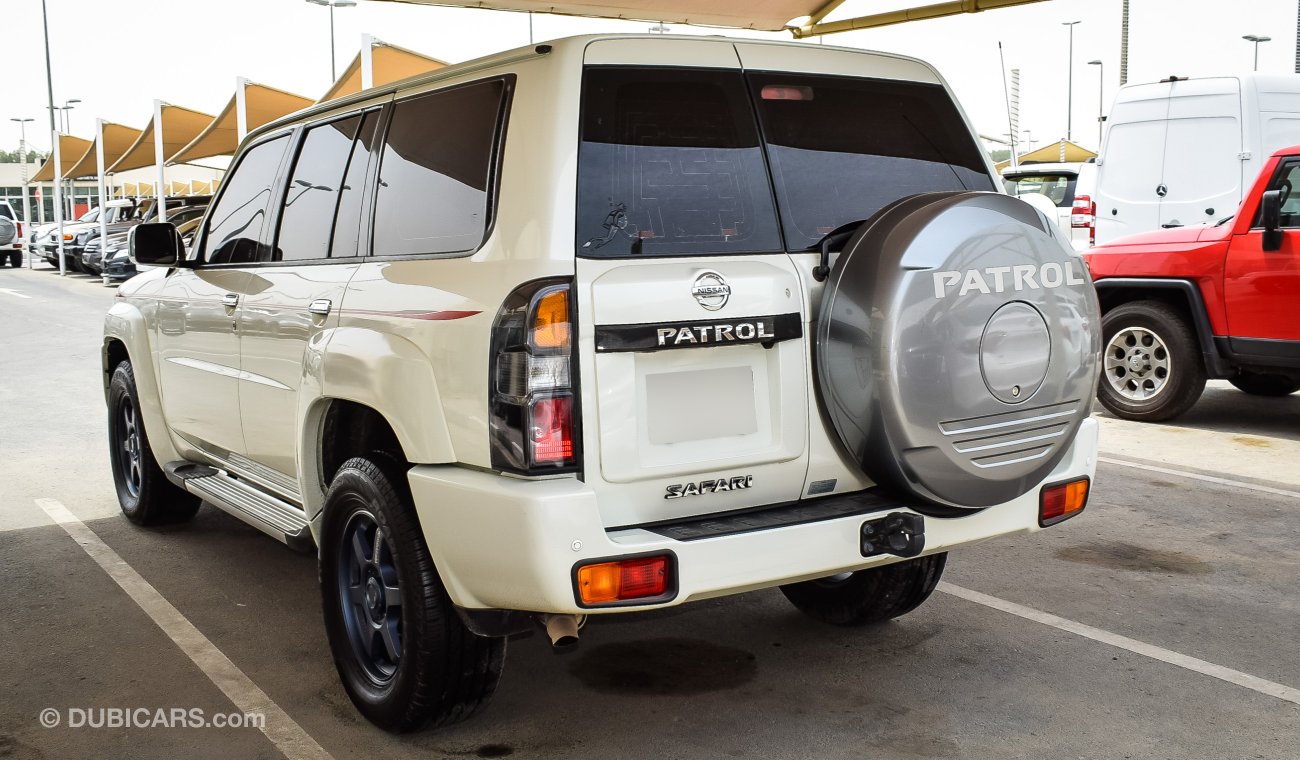 Nissan Patrol Safari