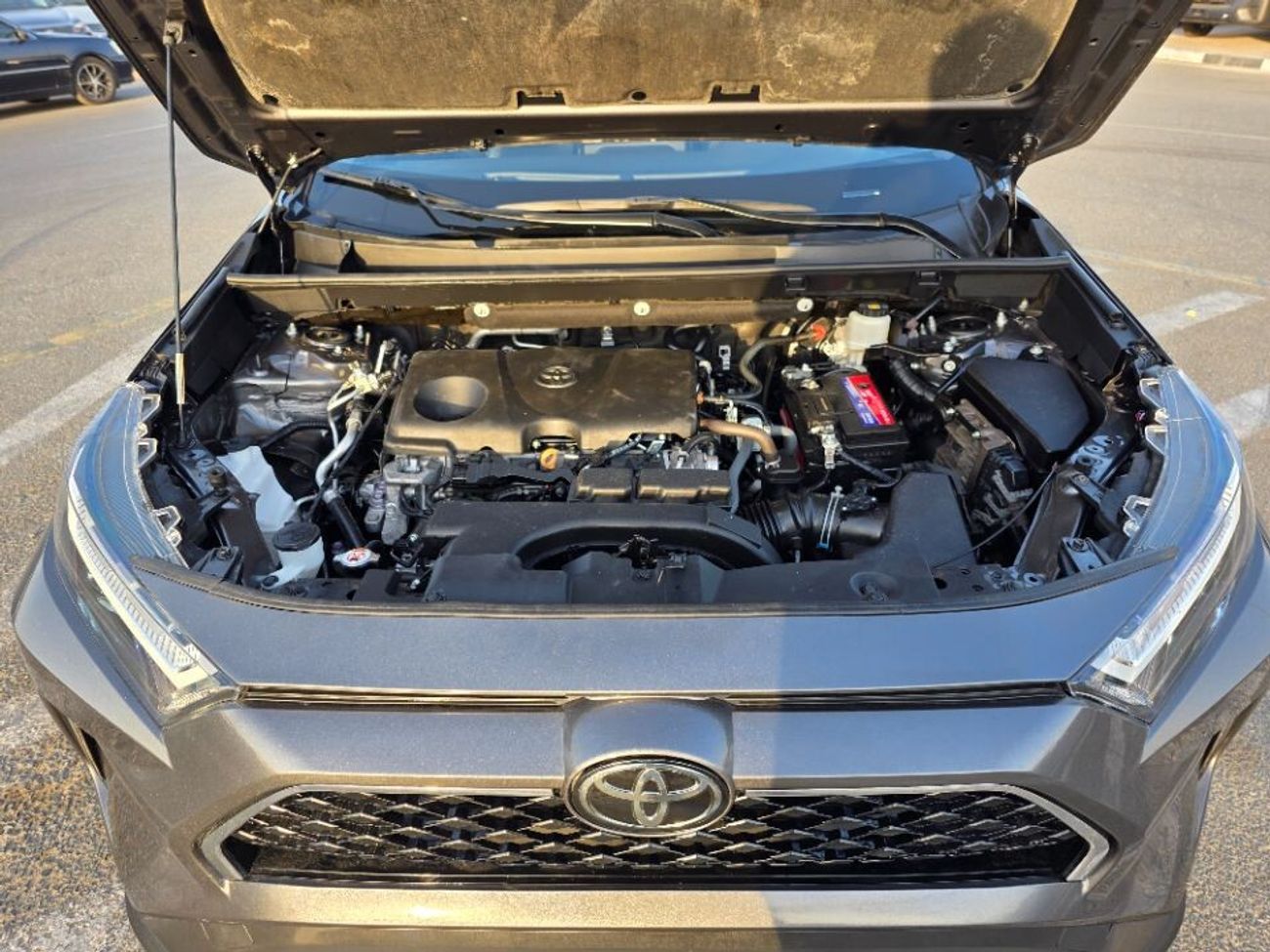 Toyota RAV4 2023 Model Full option sunroof, trunk automatic and leather seats