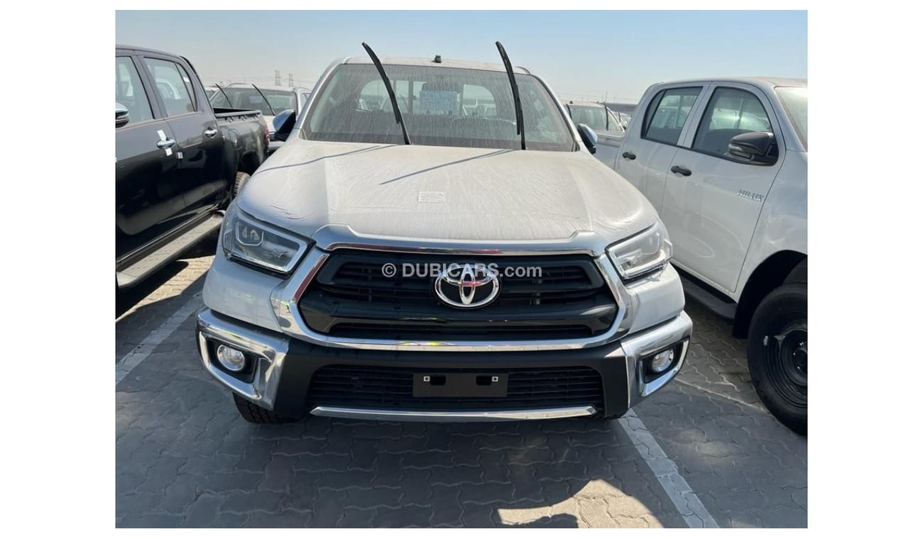 Toyota Hilux TOYOTA HILUX 2.7 DC 4x4 MT Petrol GLXS