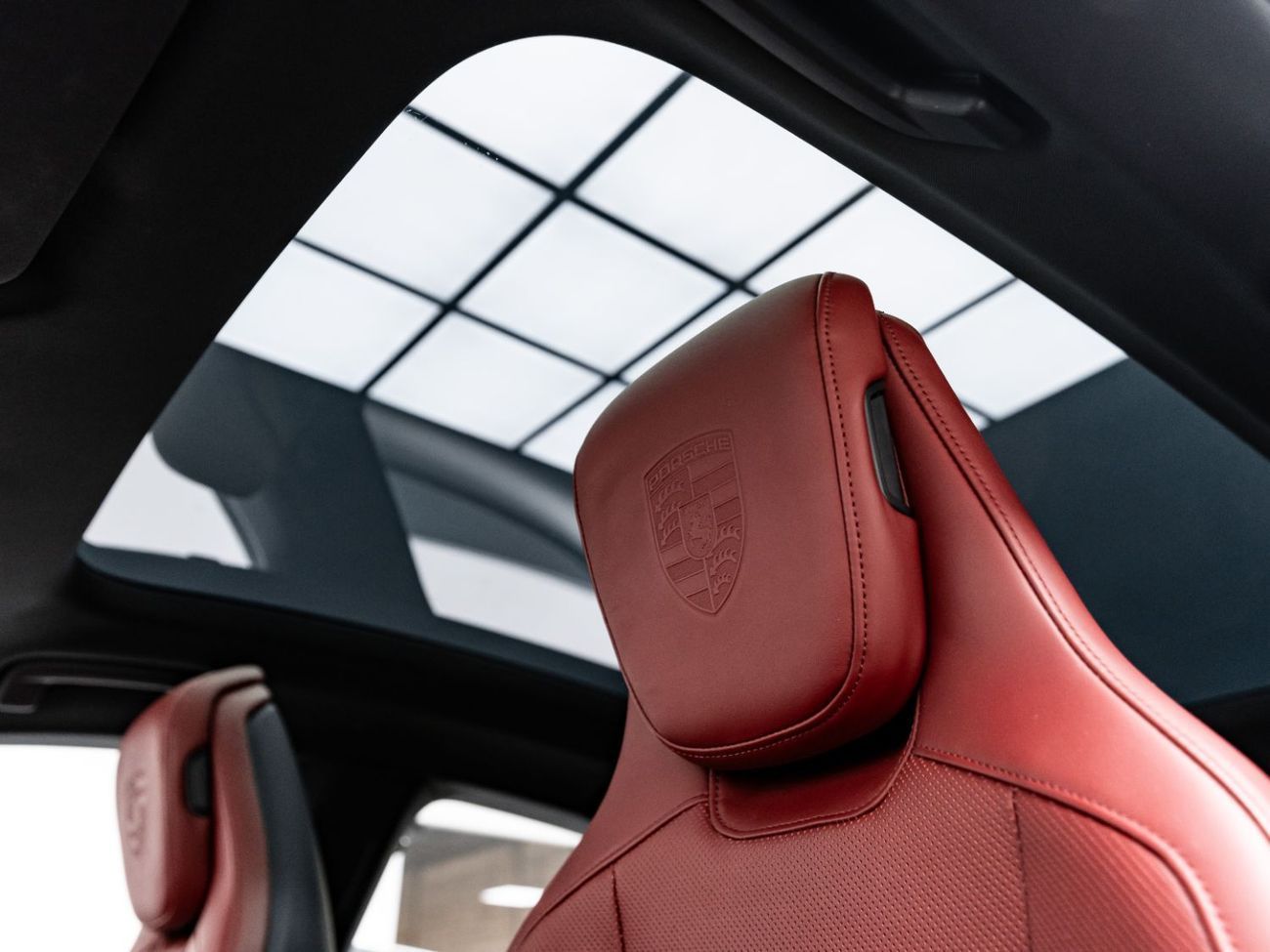 Porsche Taycan Base 2021 Porsche Taycan, 2026 Porsche Warranty, Full Service History, Low KMs, GCC