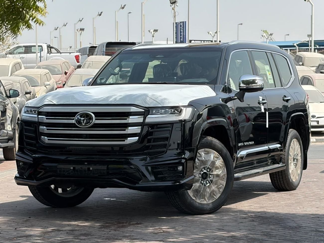 Toyota Land Cruiser VXR LC300 VXR  || 3.3L V6 DIESEL | PWR WITH LEATHER SEATS | 360* CAMERA | JBL SOUND SYSTEM | HEADUP DISP