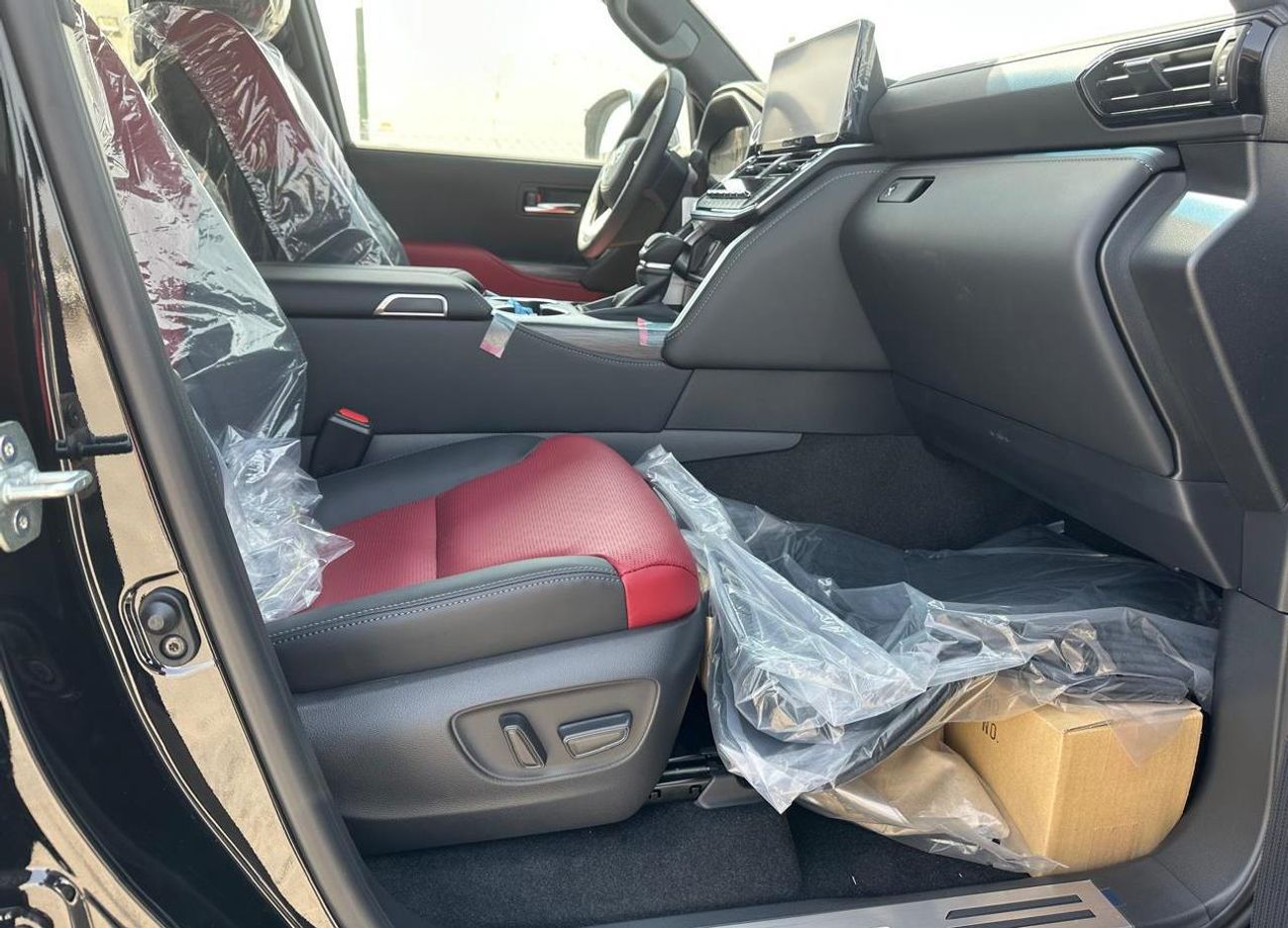 تويوتا لاند كروزر 3.5T VXR Hybrid