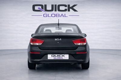 Kia Pegas EX  Kia Pegas 2022 – Mid Option