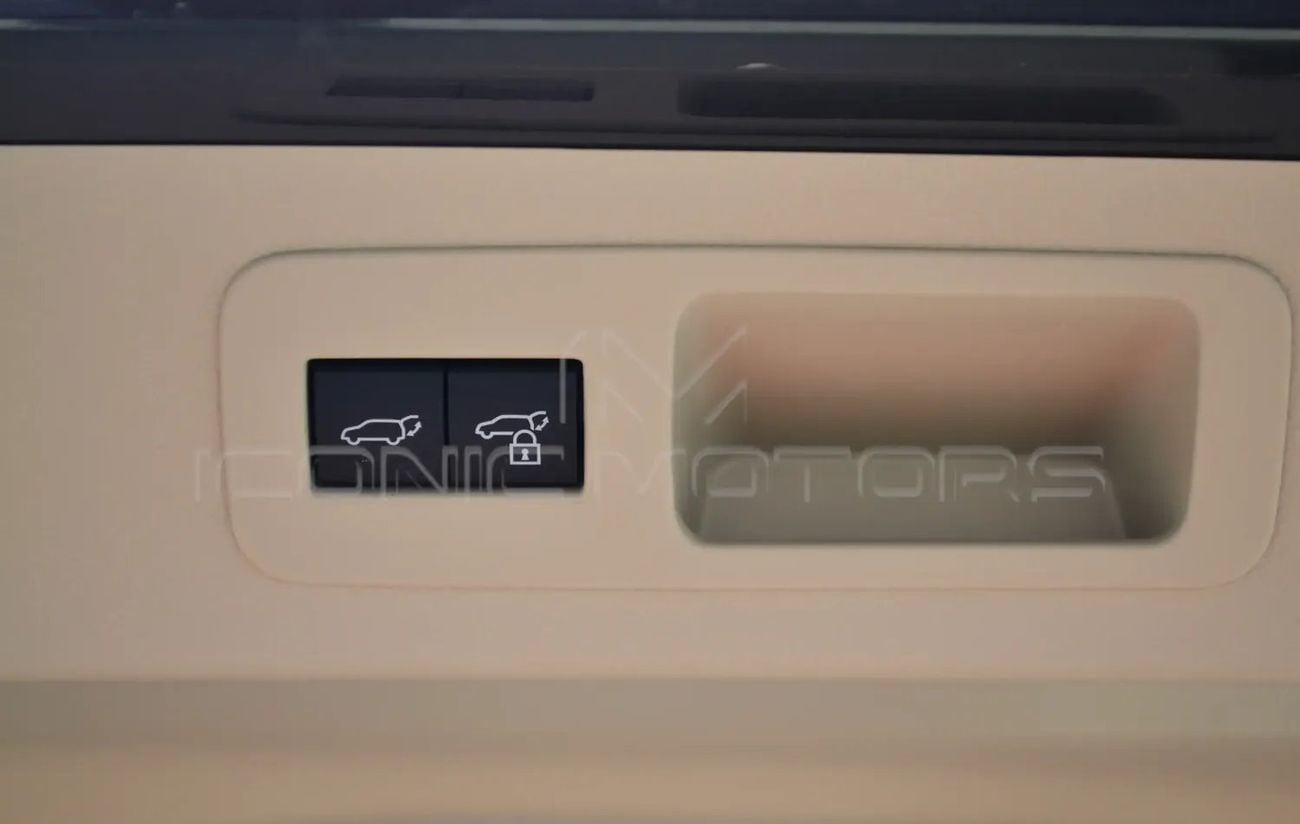 Toyota Land Cruiser GXR 4.0L