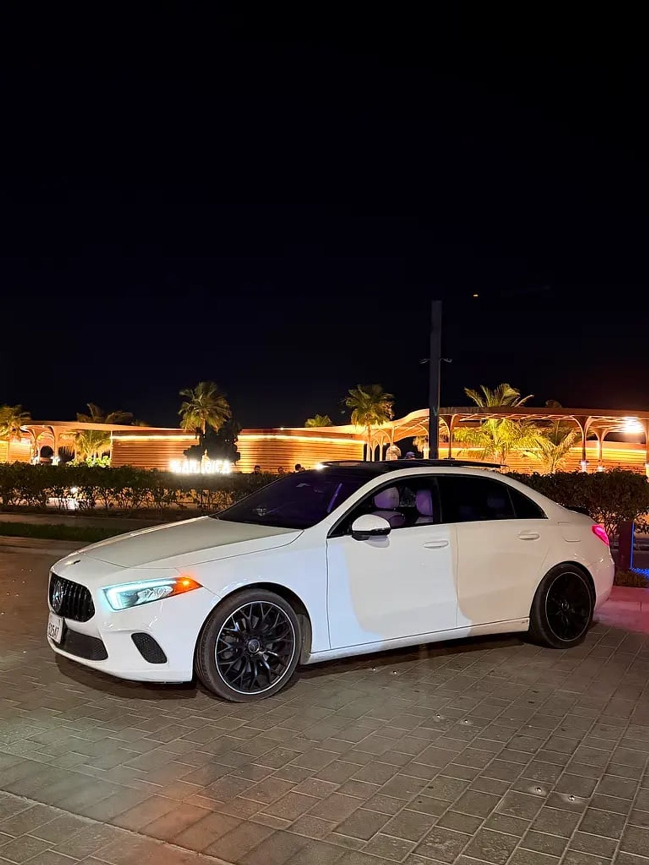 Mercedes Benz A220 A 220 4MATIC - Luxury Sedan