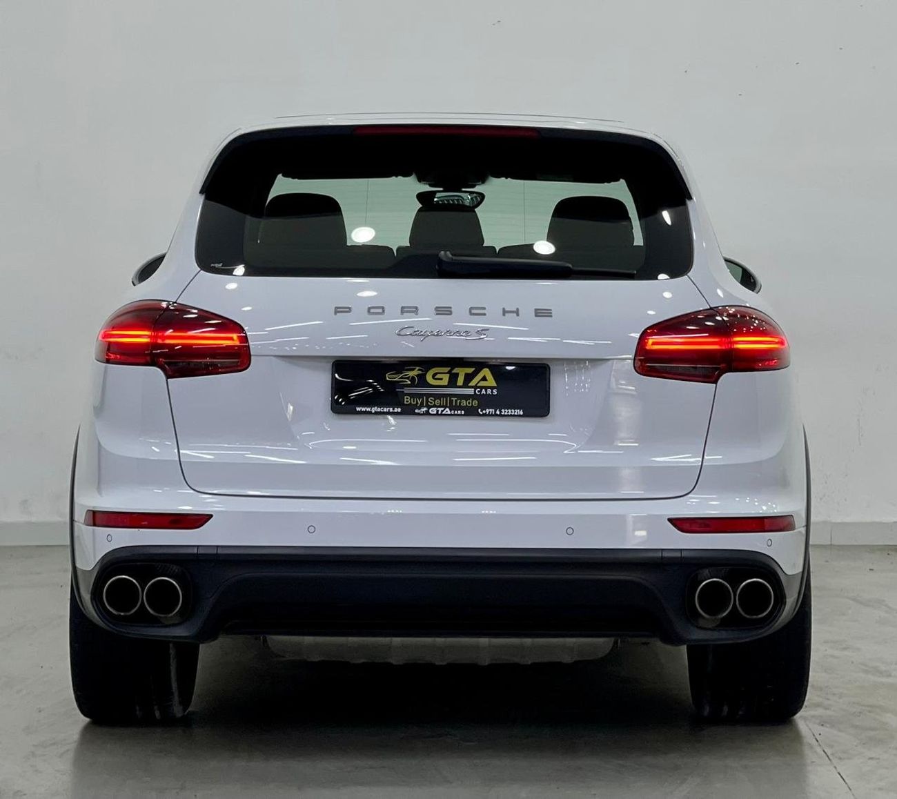 Porsche Cayenne 2016 Porsche Cayenne S, Warranty, Full Porsche Service History, Fully Loaded, GCC