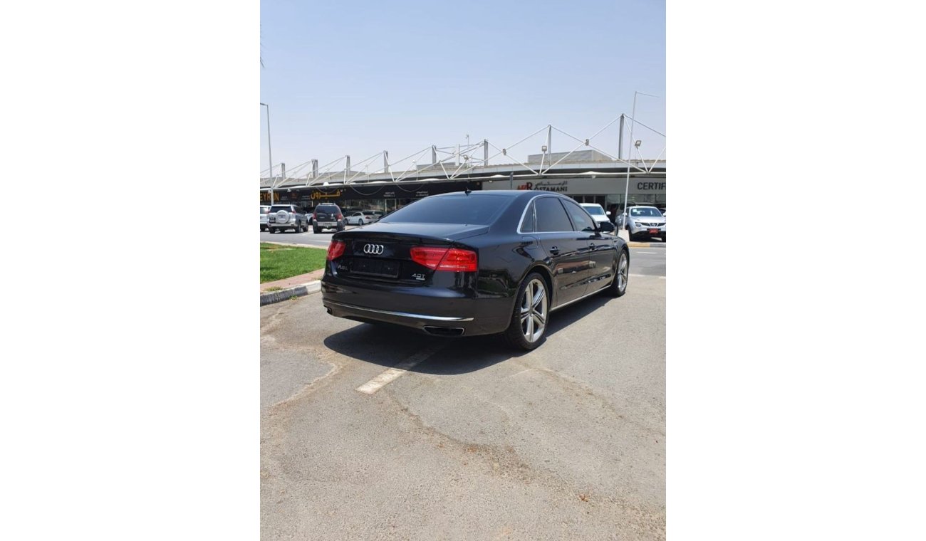 Audi A8 4.0T QUATTRO - A8L- GCC SPECS - WARRANTY - BANK LOAN 0 DOWNPAYMENT -