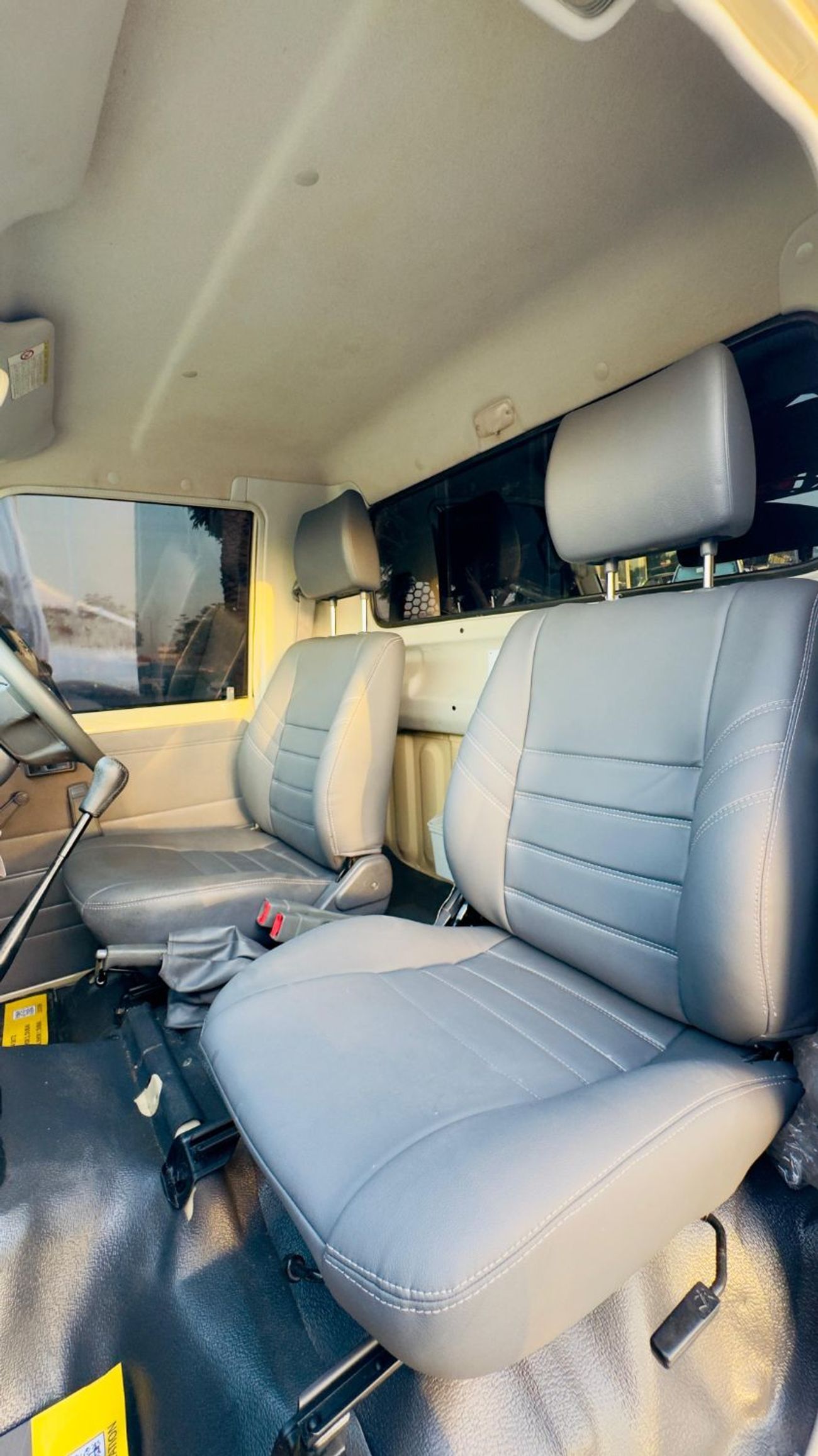 Toyota Land Cruiser Pick Up Single Cab | 4.5L Diesel Manual | RHD | ARB Bull Bar, Snorkel & Roof Basket | 4WD