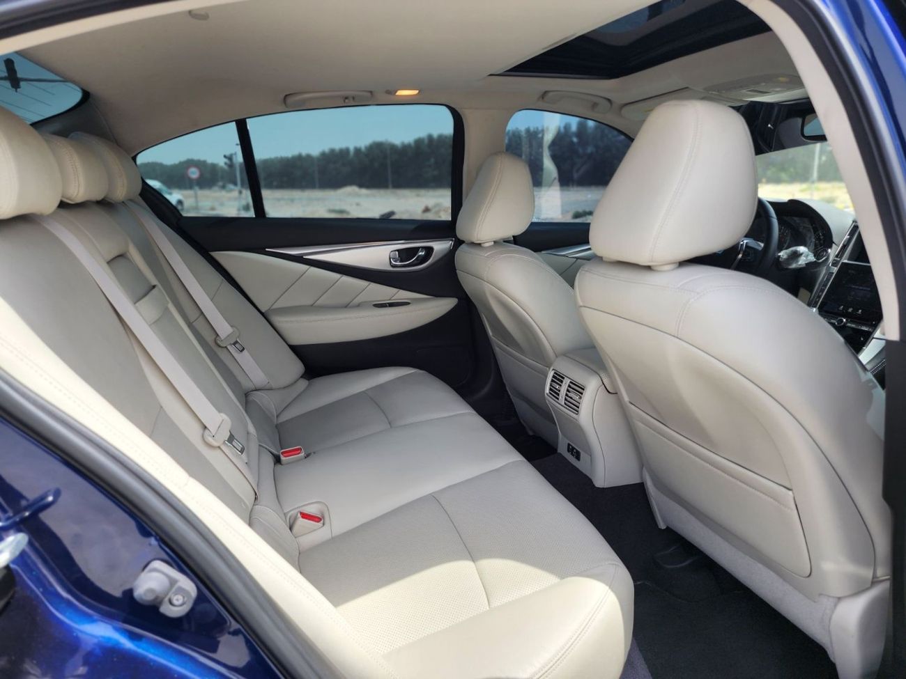 Infiniti Q50 Blue Sport 3.5L