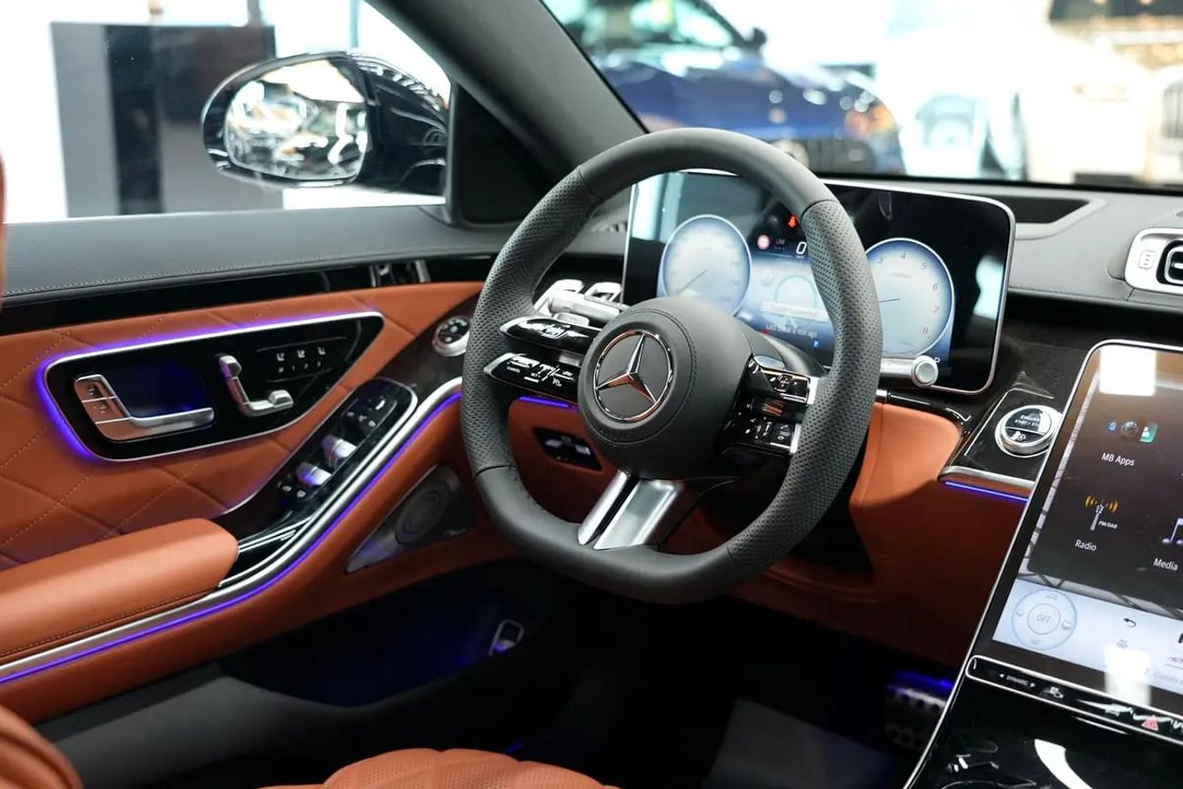 مرسيدس بنز S 500 S 500 | GCC 0km | Agency Warranty | Dark Seires