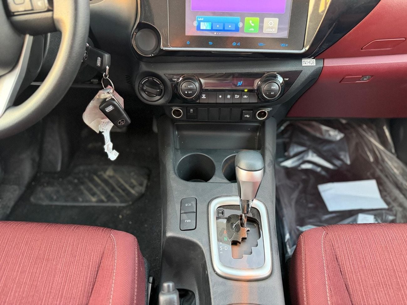 Toyota Hilux Hilux 2.7 AT 2025 GCC key start