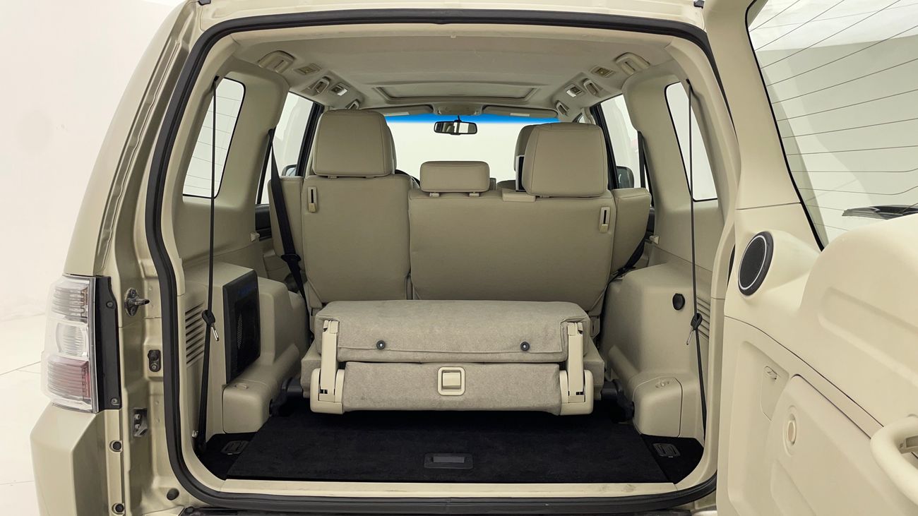 Mitsubishi Pajero GLS HIGHLINE 3.8 | Zero Down Payment | Free Home Test Drive