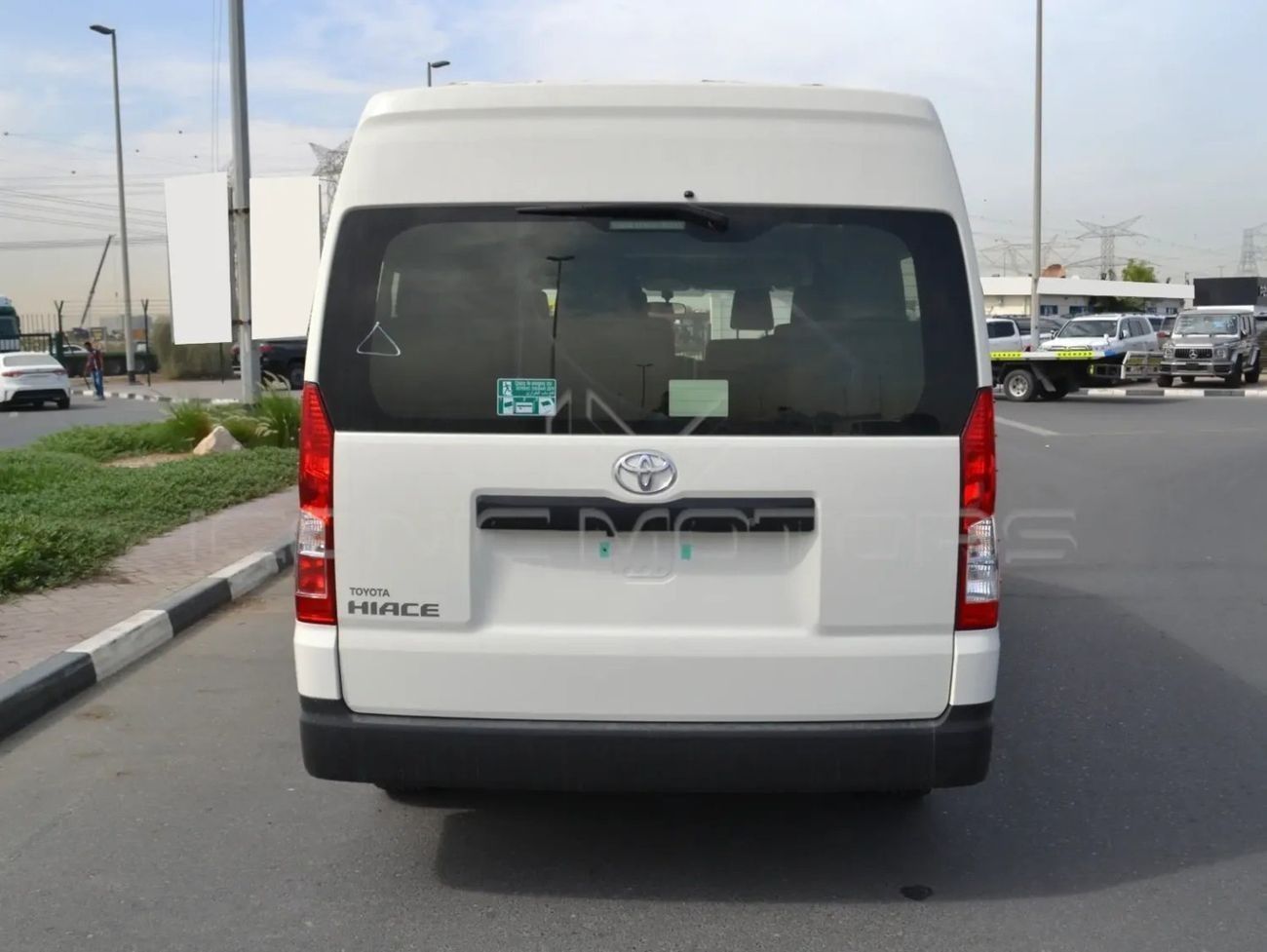 تويوتا هاياس 2025 TOYOTA HIACE 3.5 L PETROL A/T 13 SEATER PASSENGER , HIGH ROOF