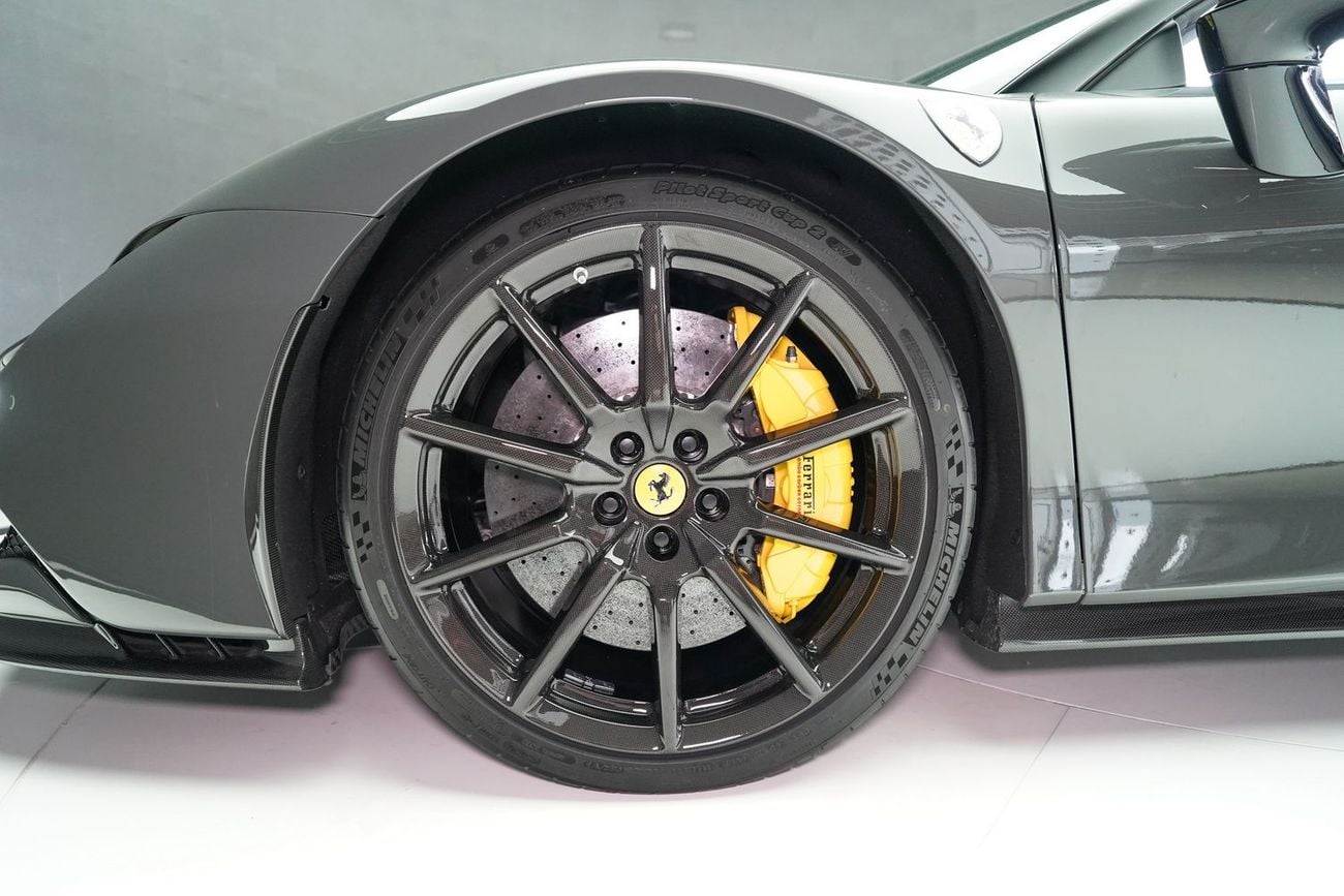 Ferrari SF90 ASSETTO FIORANO
