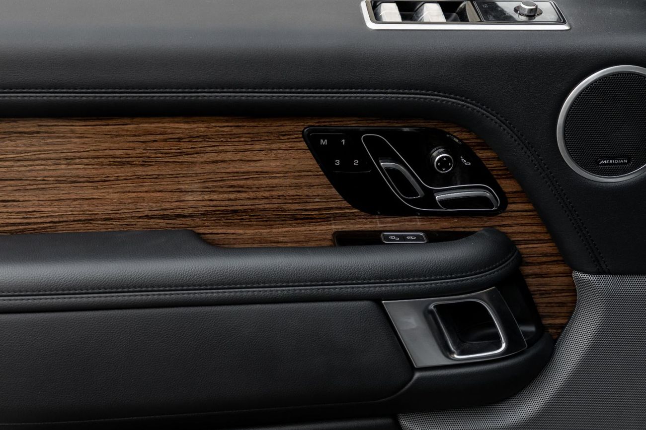 Land Rover Range Rover HSE | 2,742 P.M | 0% Downpayment | WARRANTY!