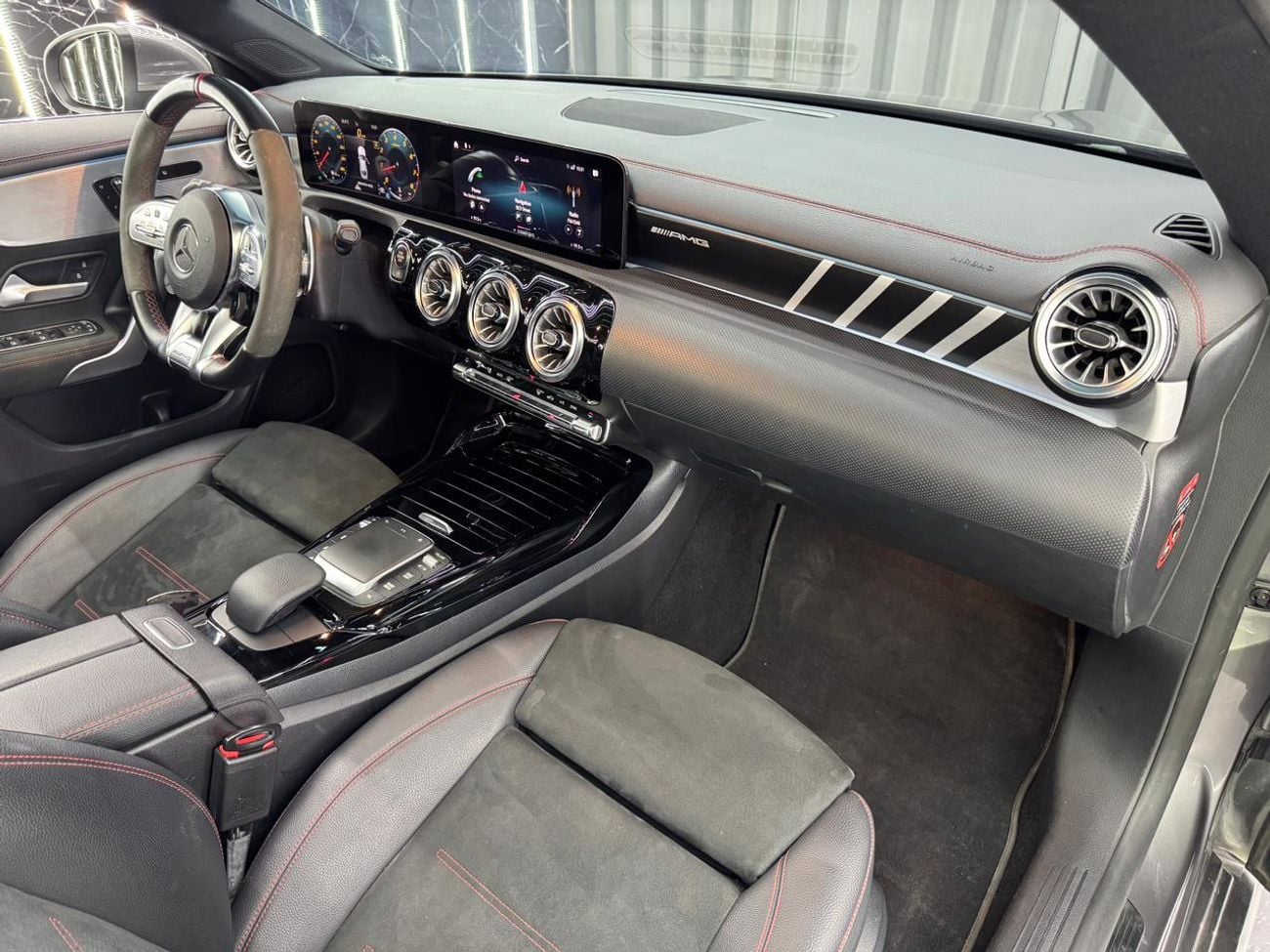 Mercedes-Benz CLA 35 AMG 4MATIC