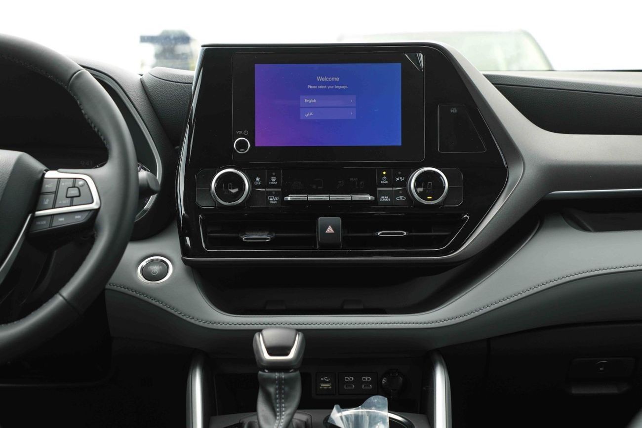 Toyota Highlander 2024 TOYOTA HIGHLANDER XLE 2.5 - Hybrid - PLATINUM WHITE PEARL inside GREY | Export Only