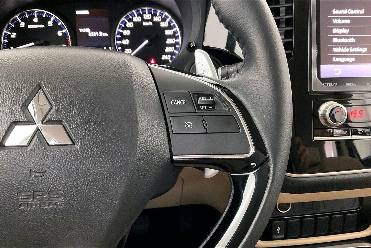 Mitsubishi Outlander GLX Midline | 1 year free warranty | 0 Down Payment