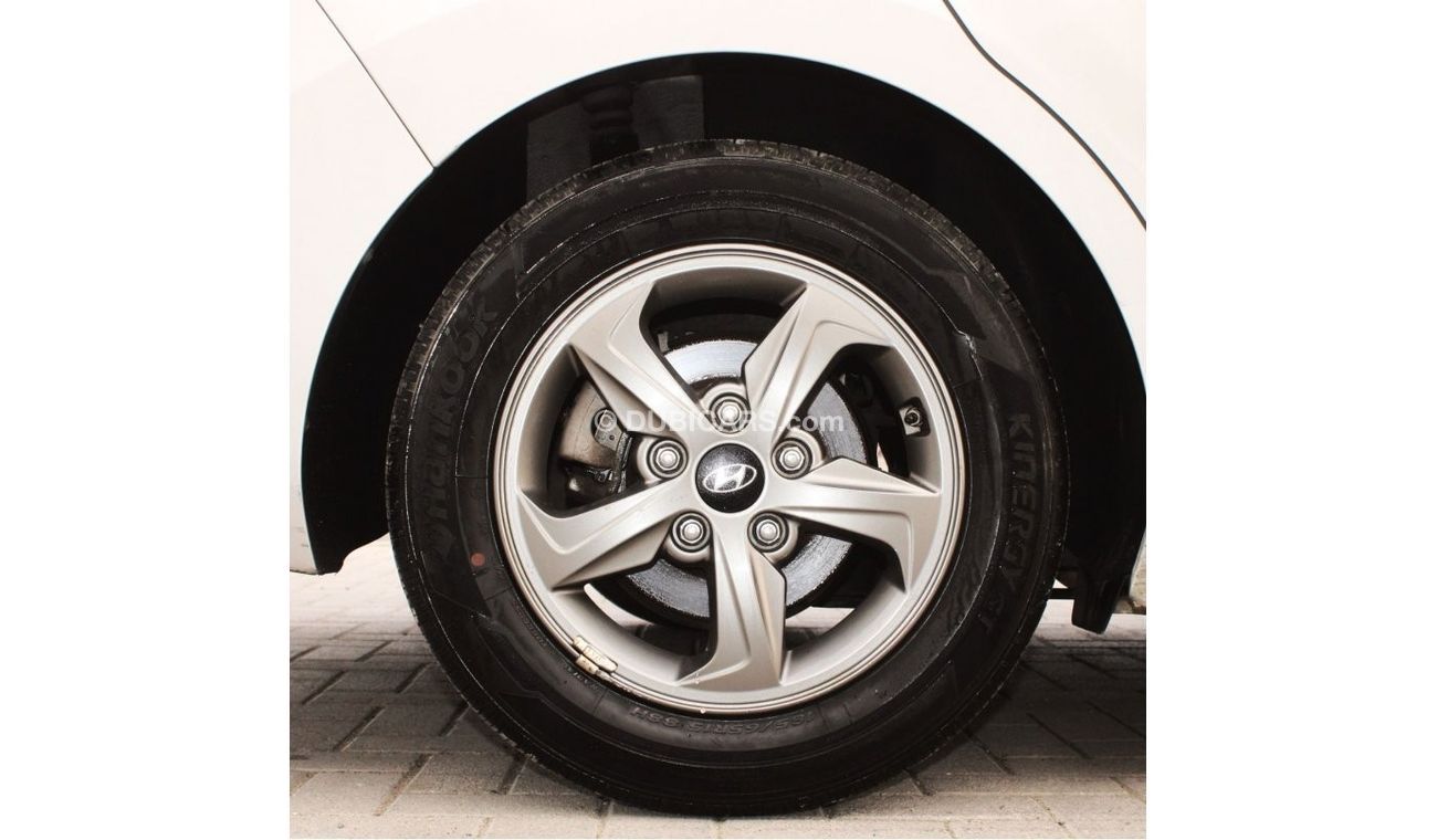 هيونداي افانتي هيونداي افانتي 2018  بحالة  ممتازة وارد كوريا أوراق جمارك بدون حوادث