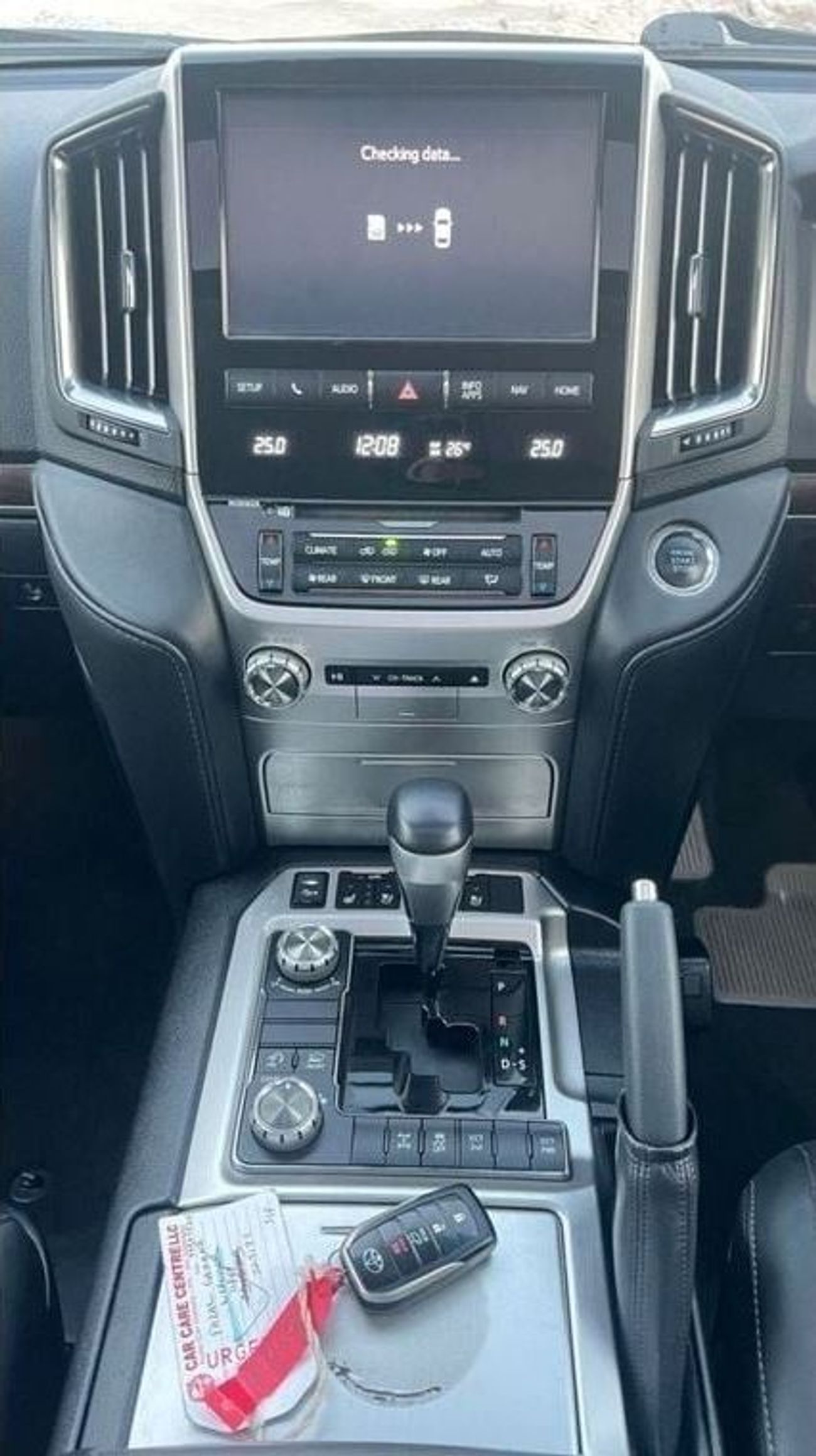 Toyota Land Cruiser diesel 4.5 liter right hand automatic sunroof cool box leather seats