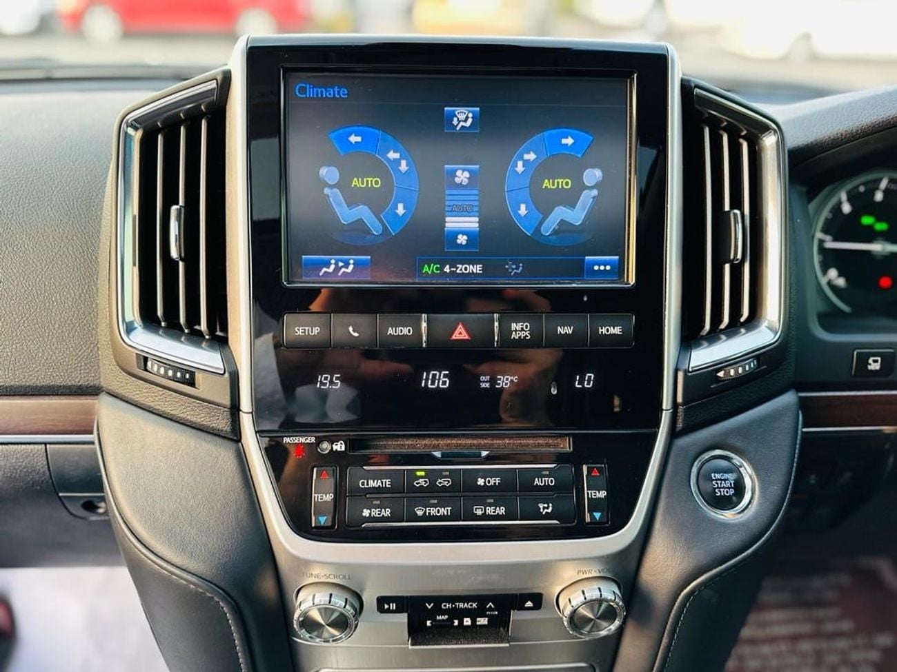 تويوتا لاند كروزر