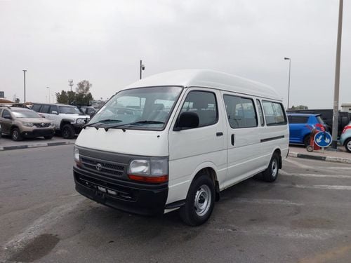 تويوتا هاياس TOYOTA HIACE VAN RHD 2000 MODEL 2.4 L PETROL MANUAL(PM02940)