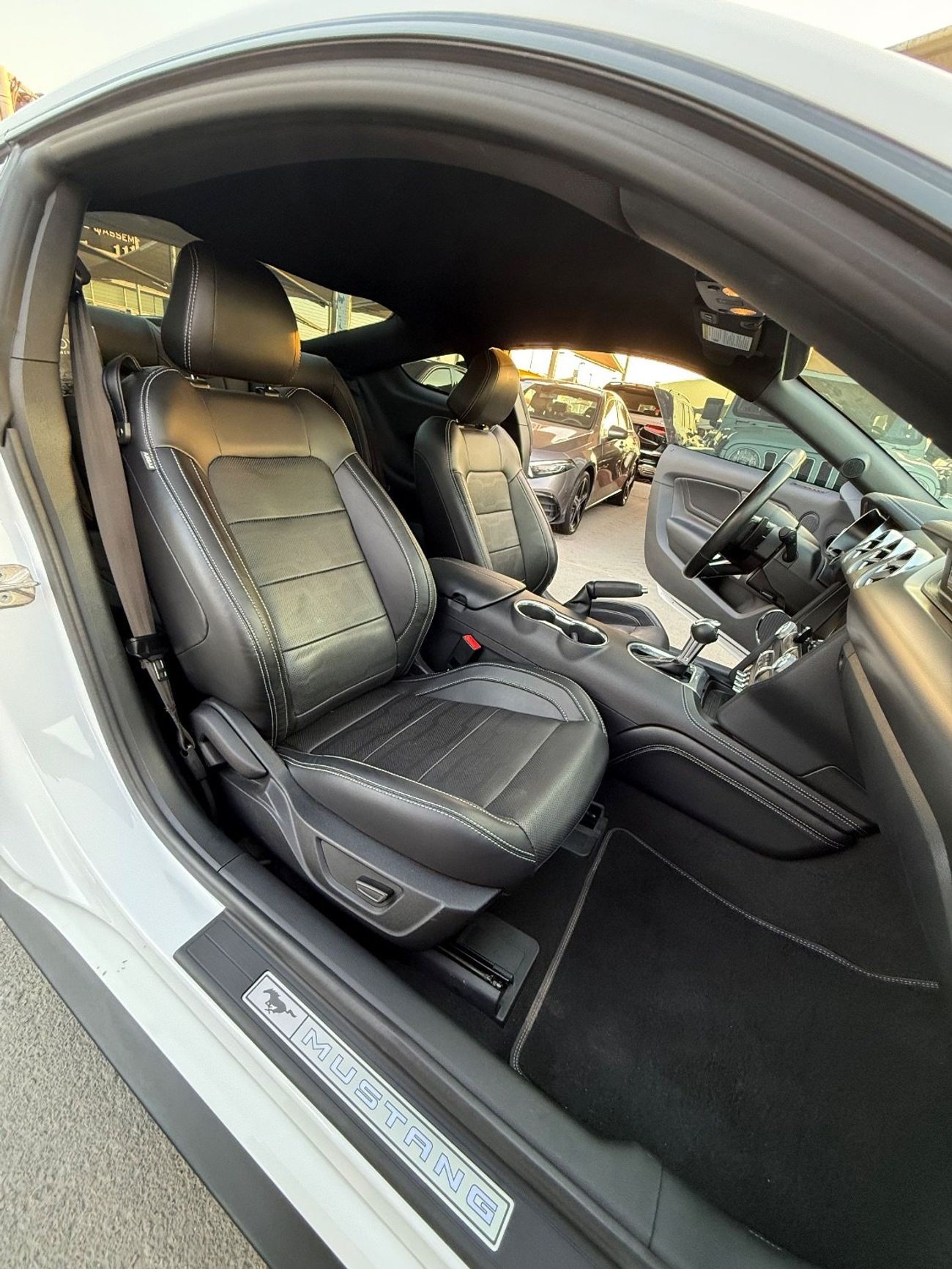 Ford Mustang GT Premium 5.0L V8