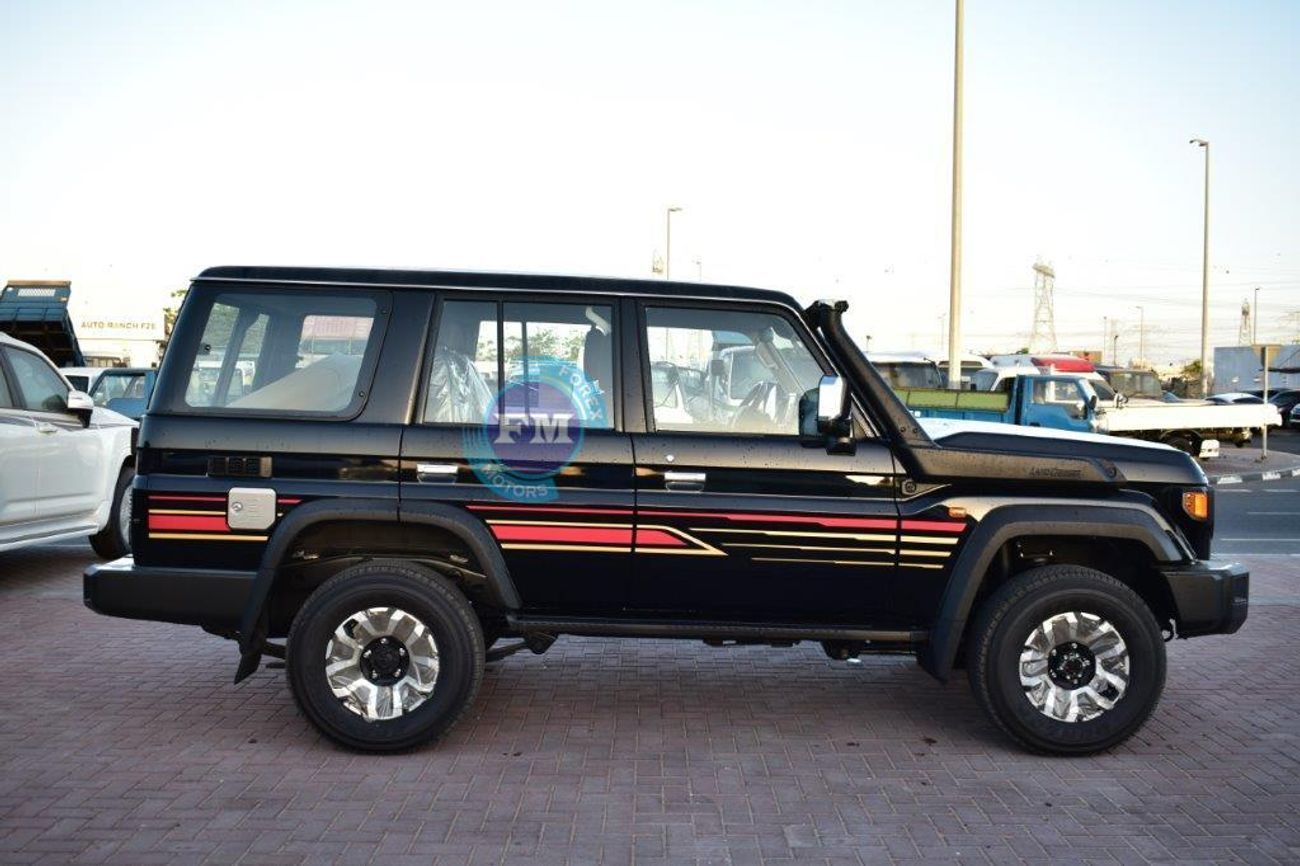 Toyota Land Cruiser 70 76 40th Anniversary LX-Z 2.8L Diesel 4WD Automatic