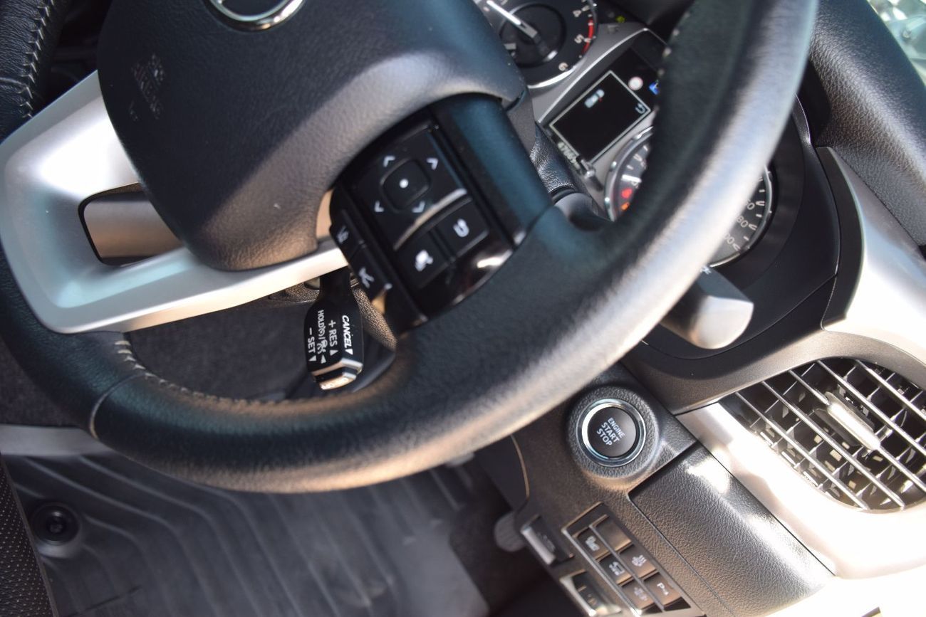 Toyota Hilux 4X4 Diesel 2.8L (Right Hand Drive)