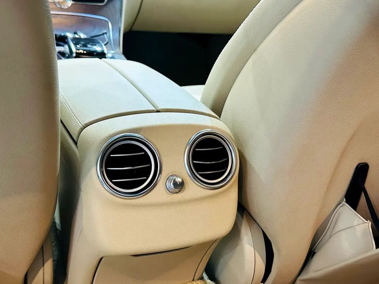 Mercedes Benz C200 AVANTGARDE