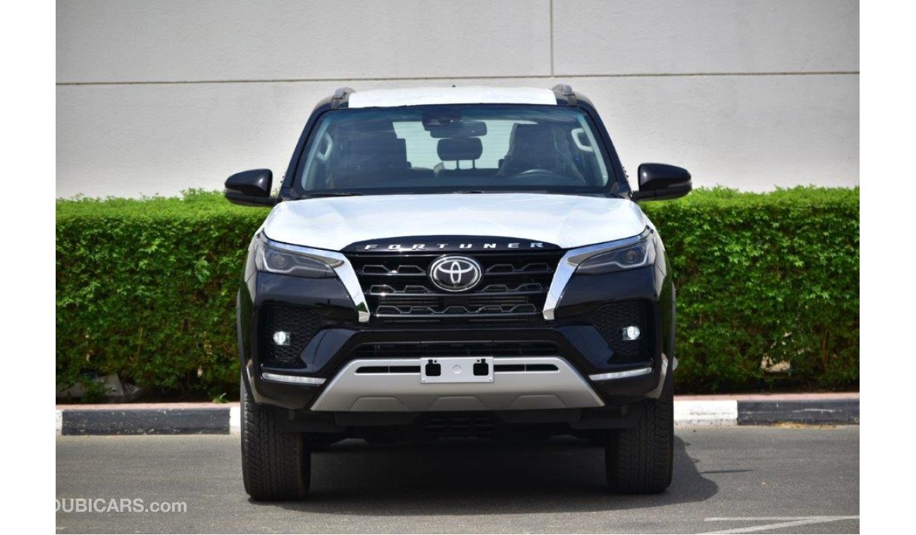 Toyota Fortuner VX-R+ PLATINUM  2.8L TURBO DIESEL 7 SEAT AT