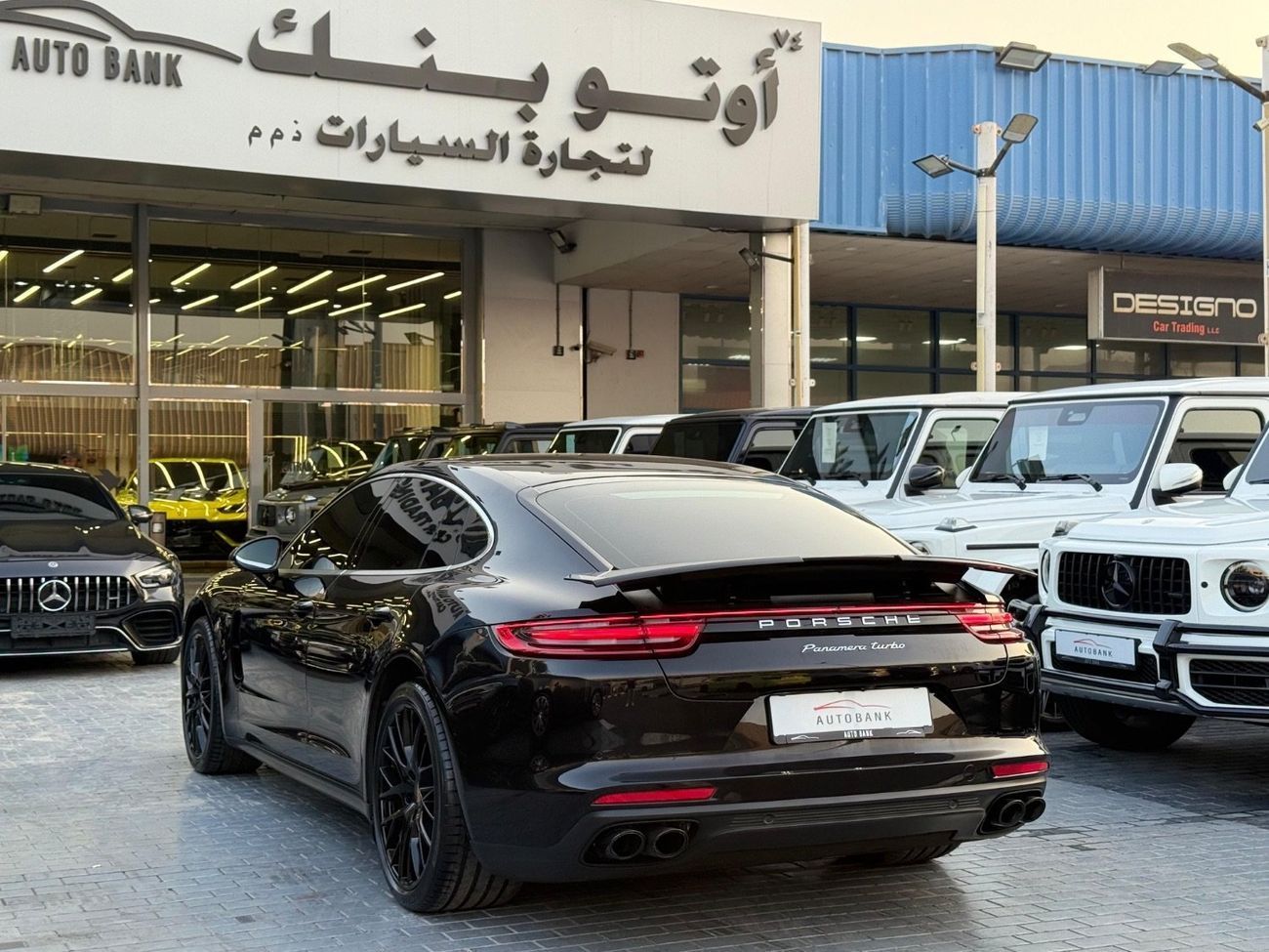 بورش باناميرا Turbo 4.0L AWD