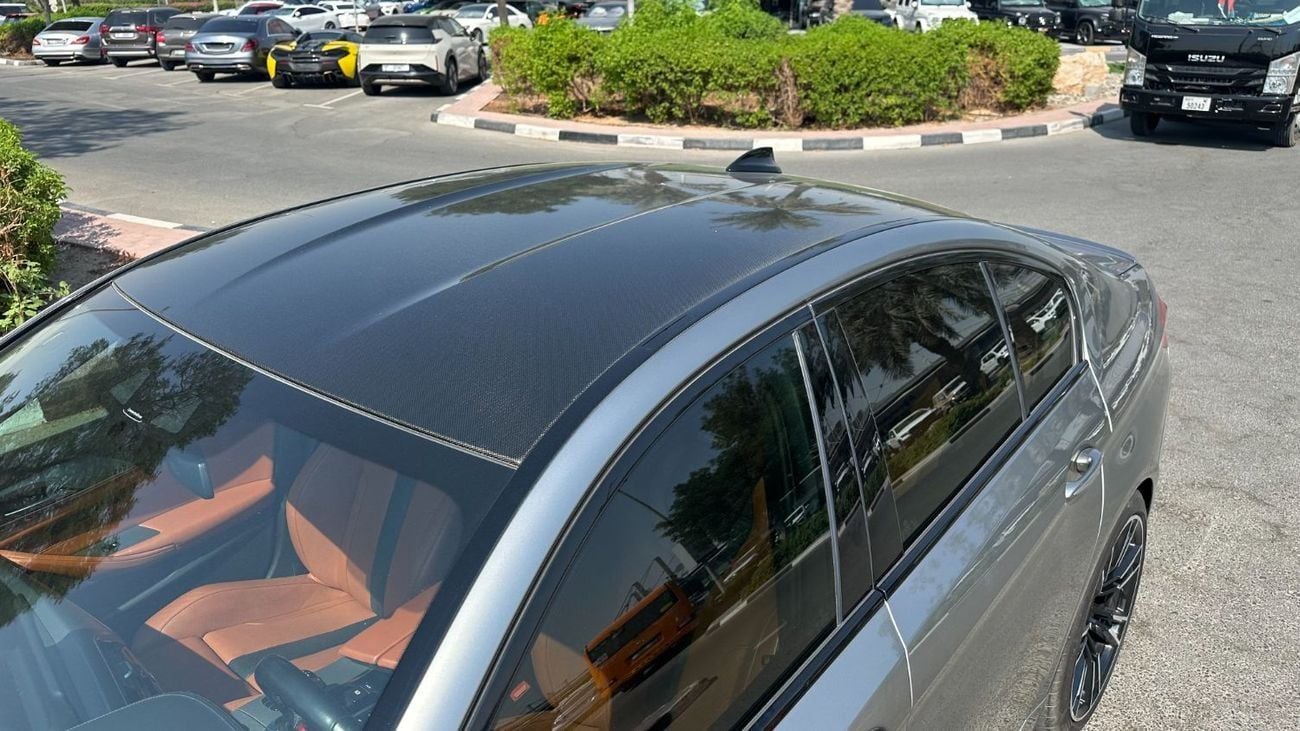 بي أم دبليو M5 Std 4.4L | Full Option | European Specs | Full Service History