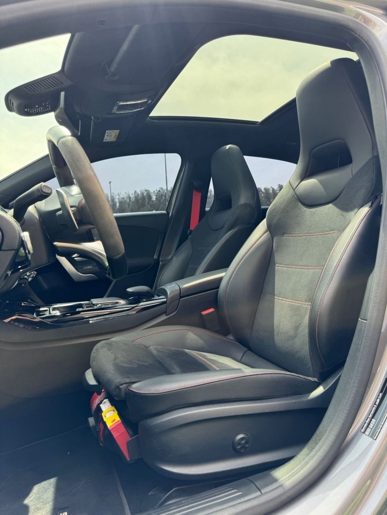 مرسيدس بنز A 35 AMG بريميوم مرسيدس بنز آي آم جي A35 خليجي 2021 تشييكات الوكالة  صبغ وكالة بحالة الوكالة