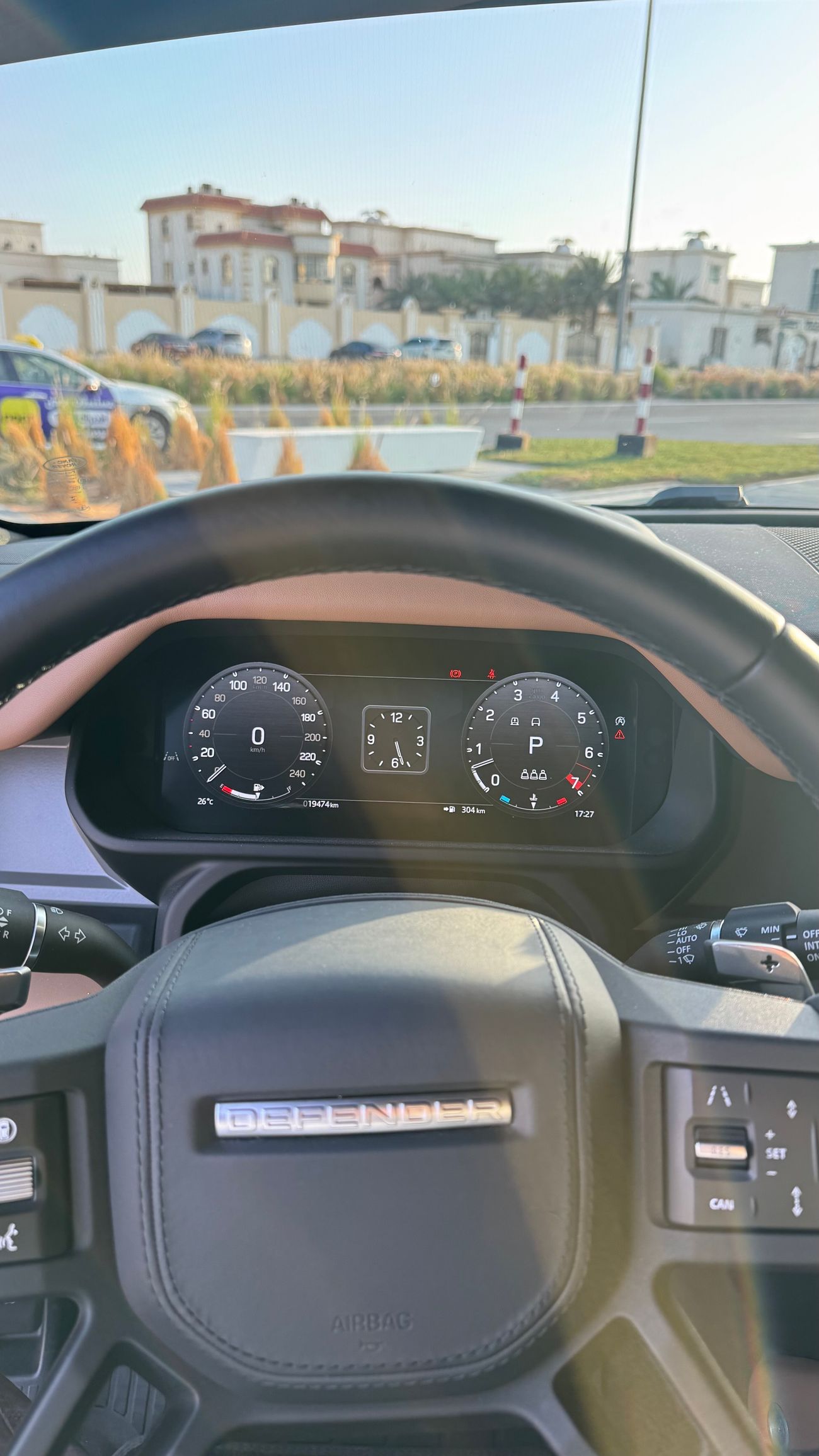 لاند روفر ديفندر