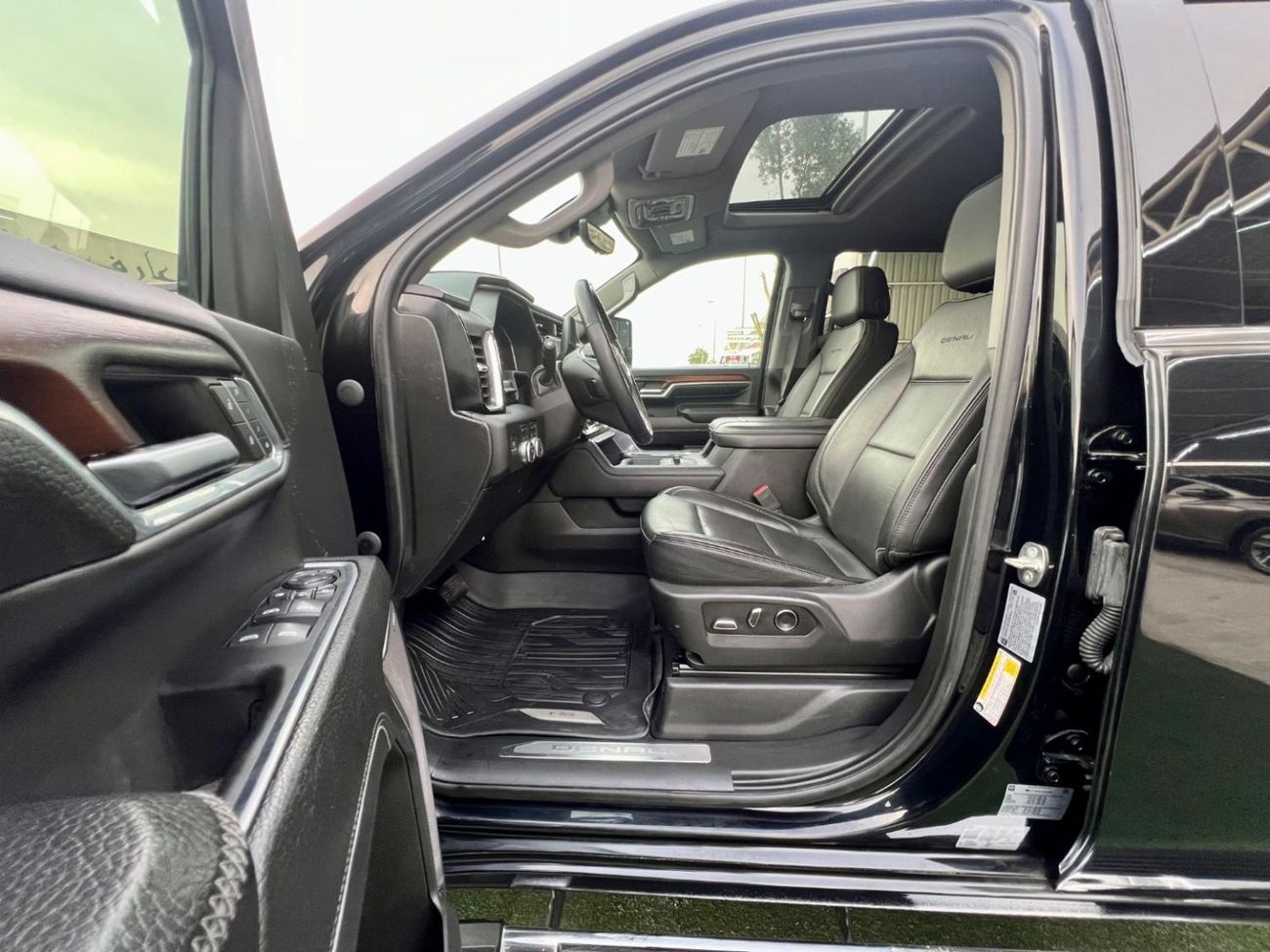 GMC Sierra GMC Sierra Denali HD v8 6.6 full option warranty one year